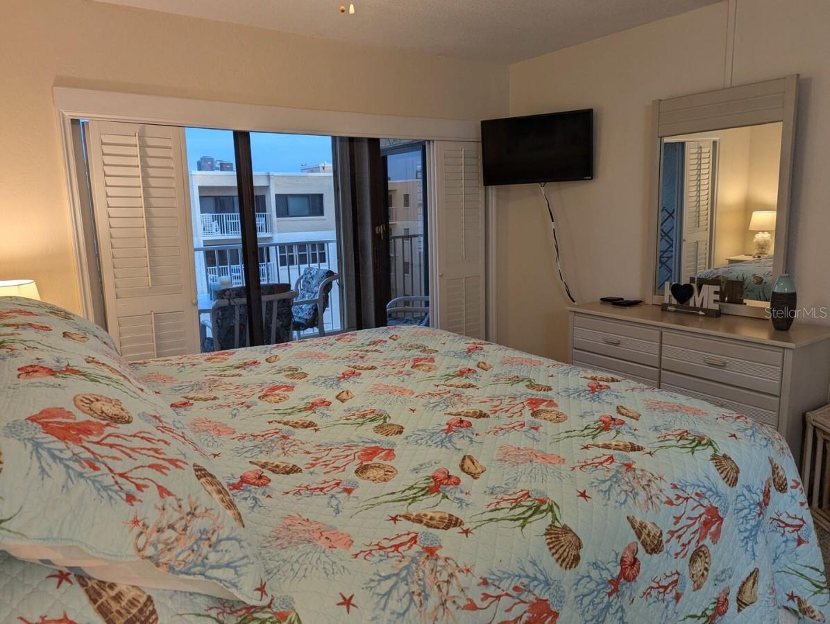 Listing photo id 10 for 4175 Atlantic Avenue 509