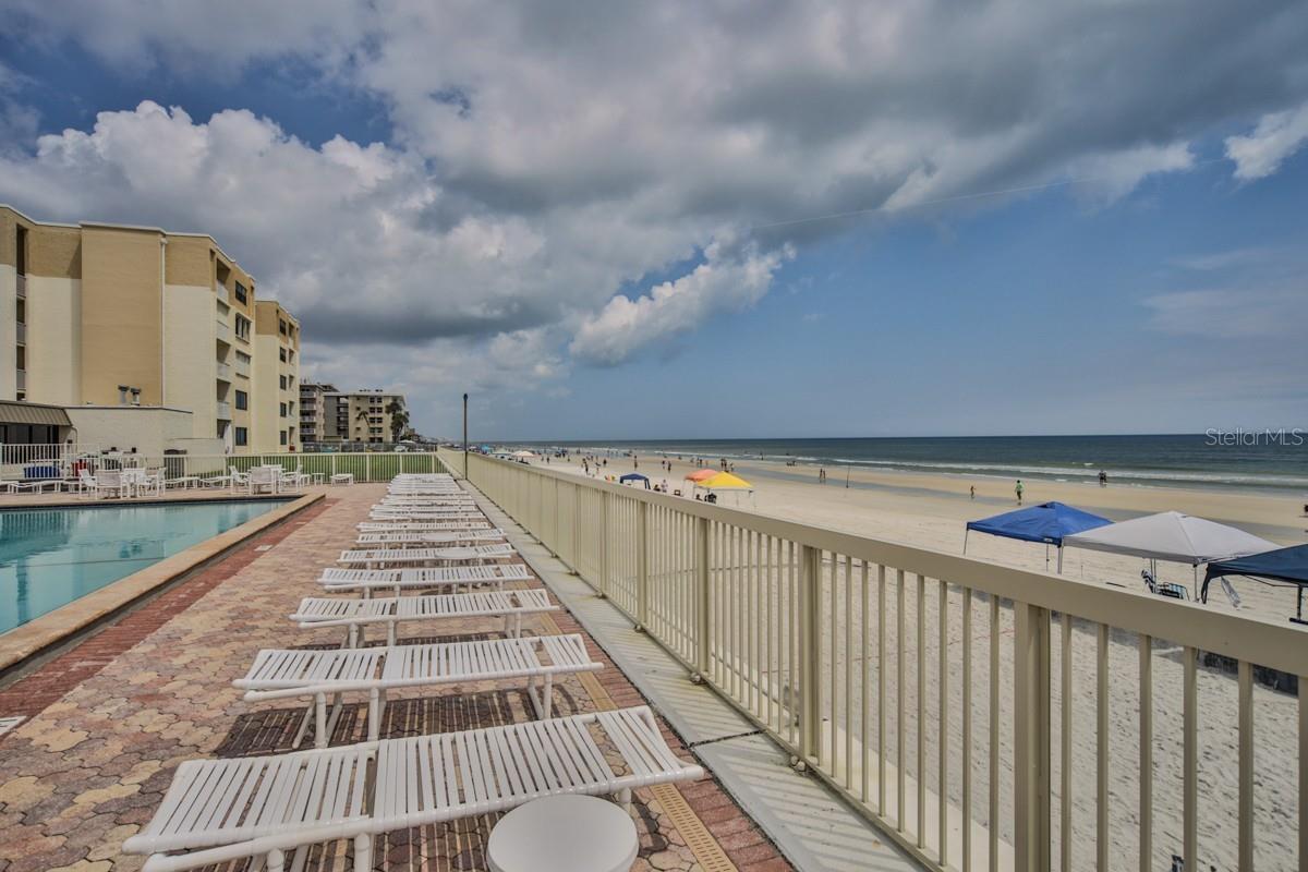 Listing photo id 17 for 4175 Atlantic Avenue 509