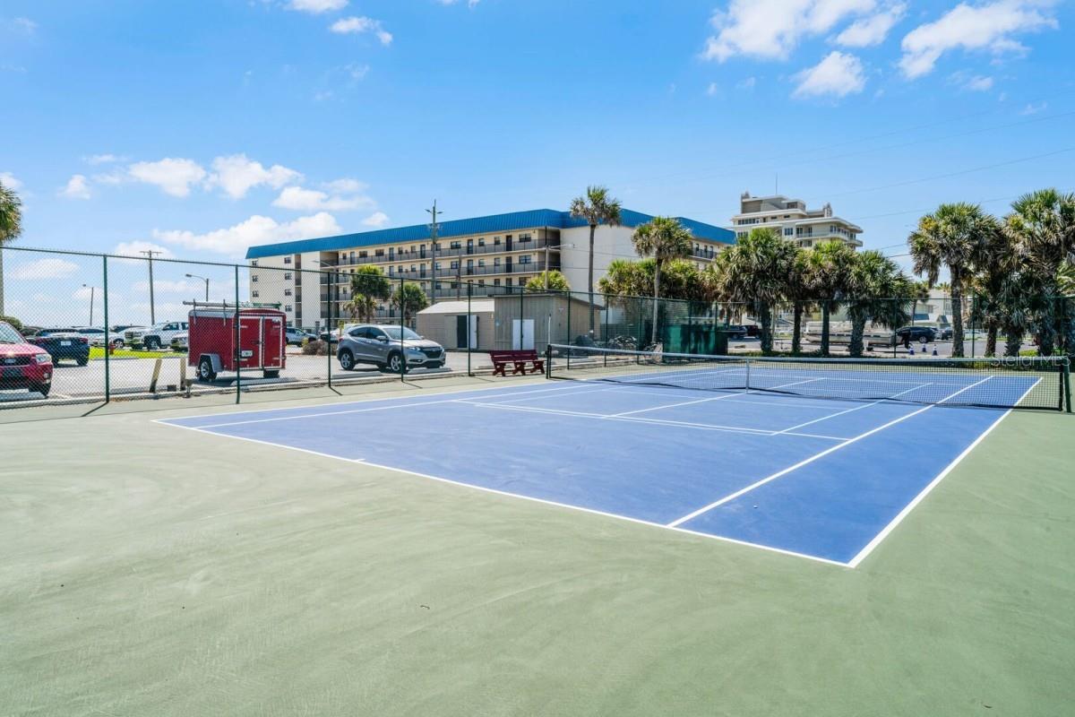 Listing photo id 27 for 4175 Atlantic Avenue 509