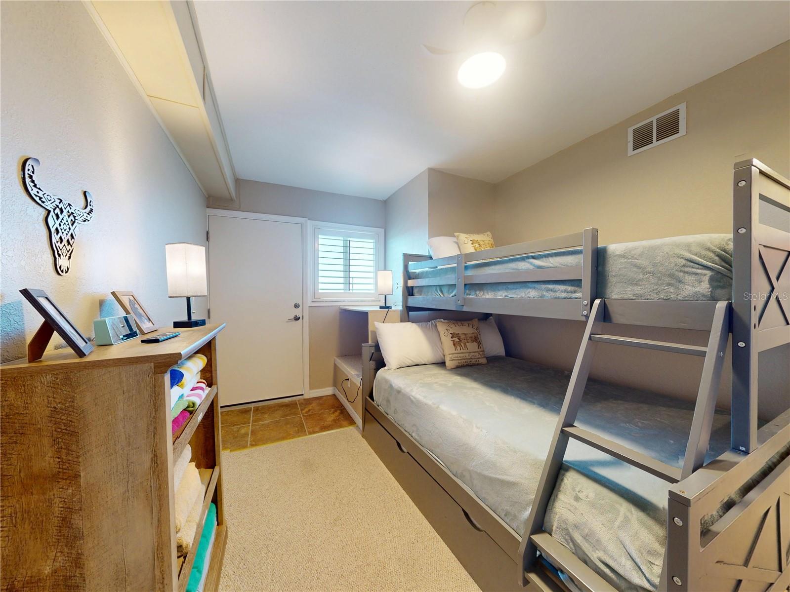 Image 41 of 48 For 4849 Saxon Drive C208