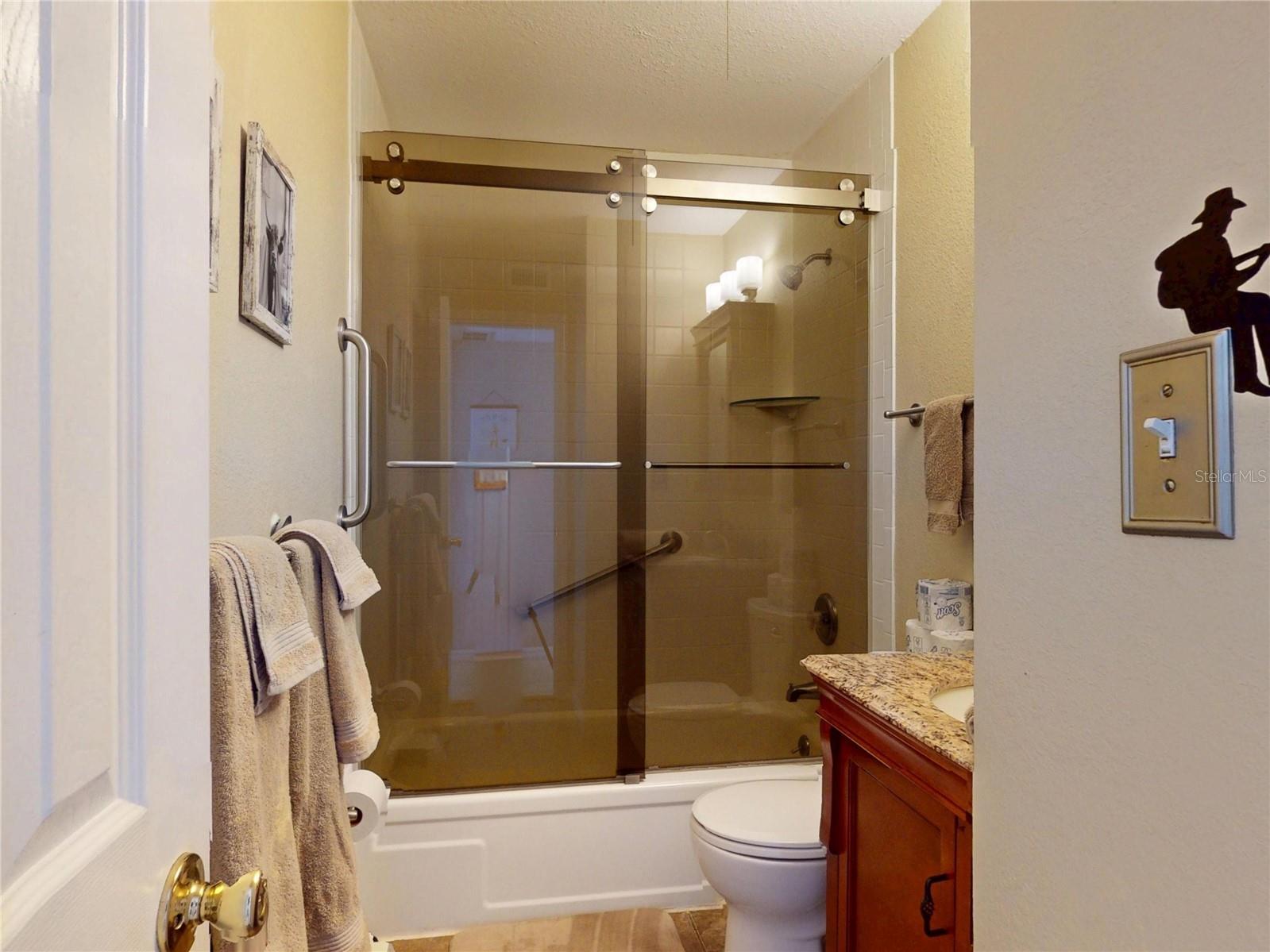 Image 43 of 48 For 4849 Saxon Drive C208