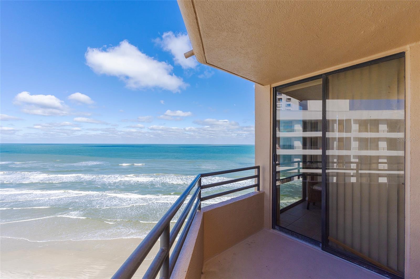 Image 12 of 36 For 3023 Atlantic Avenue 1104