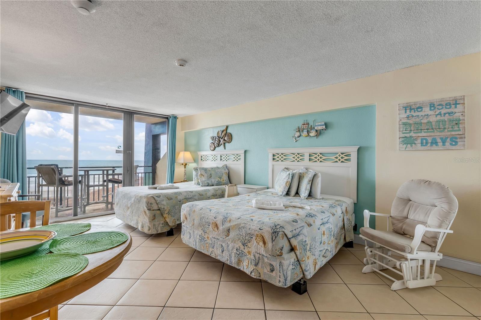 Image 6 of 29 For 2301 Atlantic Avenue 323