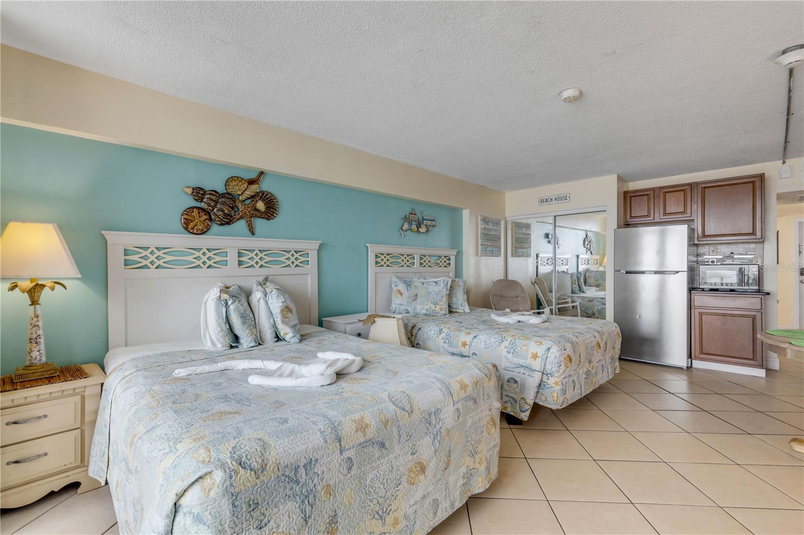 Image 8 of 29 For 2301 Atlantic Avenue 323