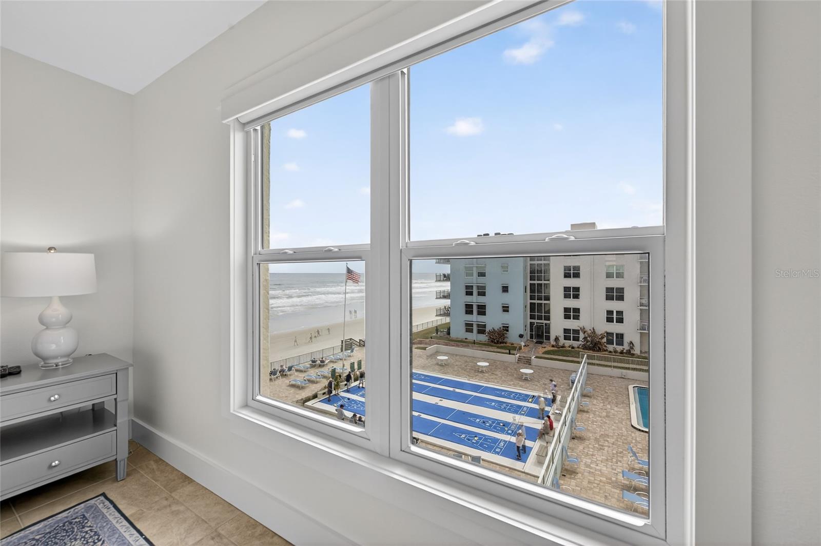 Image 22 of 34 For 4151 Atlantic Avenue 4070