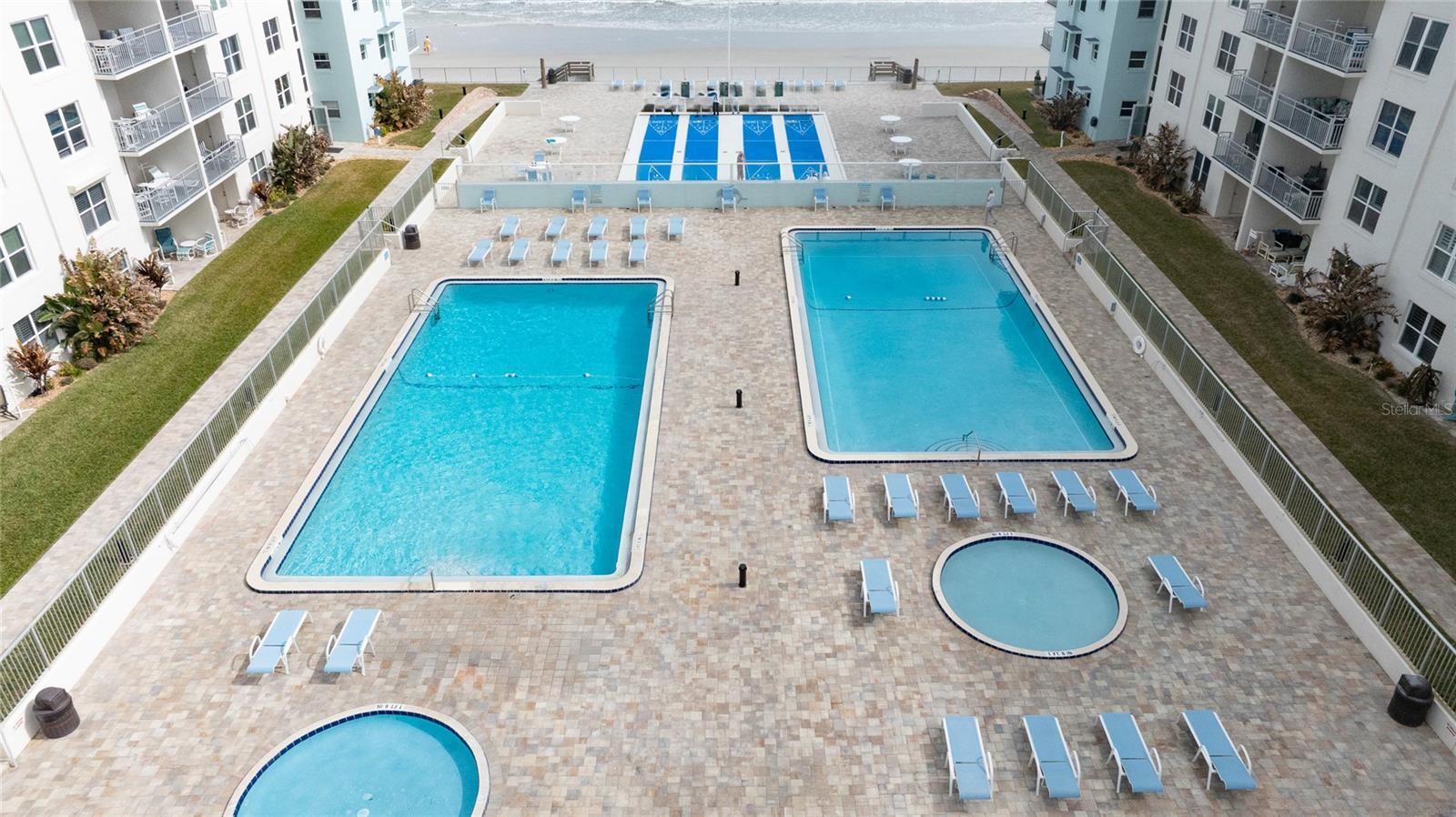 Image 9 of 34 For 4151 Atlantic Avenue 4070