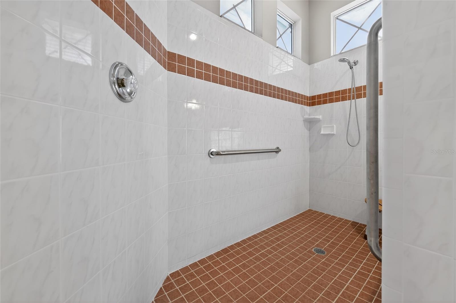 Image 32 of 59 For 6085 Sanctuary Garden Boulevard