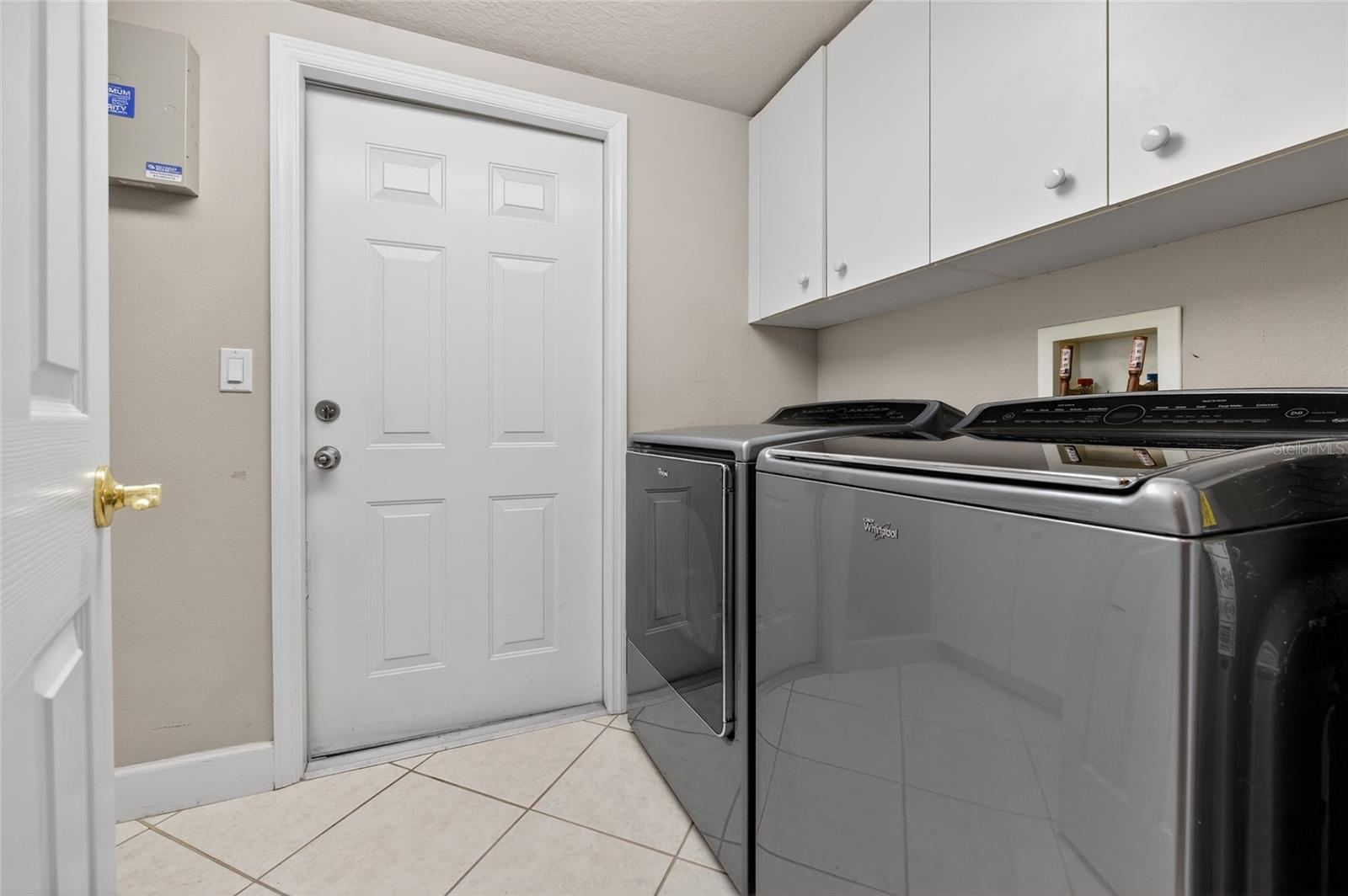 Image 37 of 59 For 6085 Sanctuary Garden Boulevard