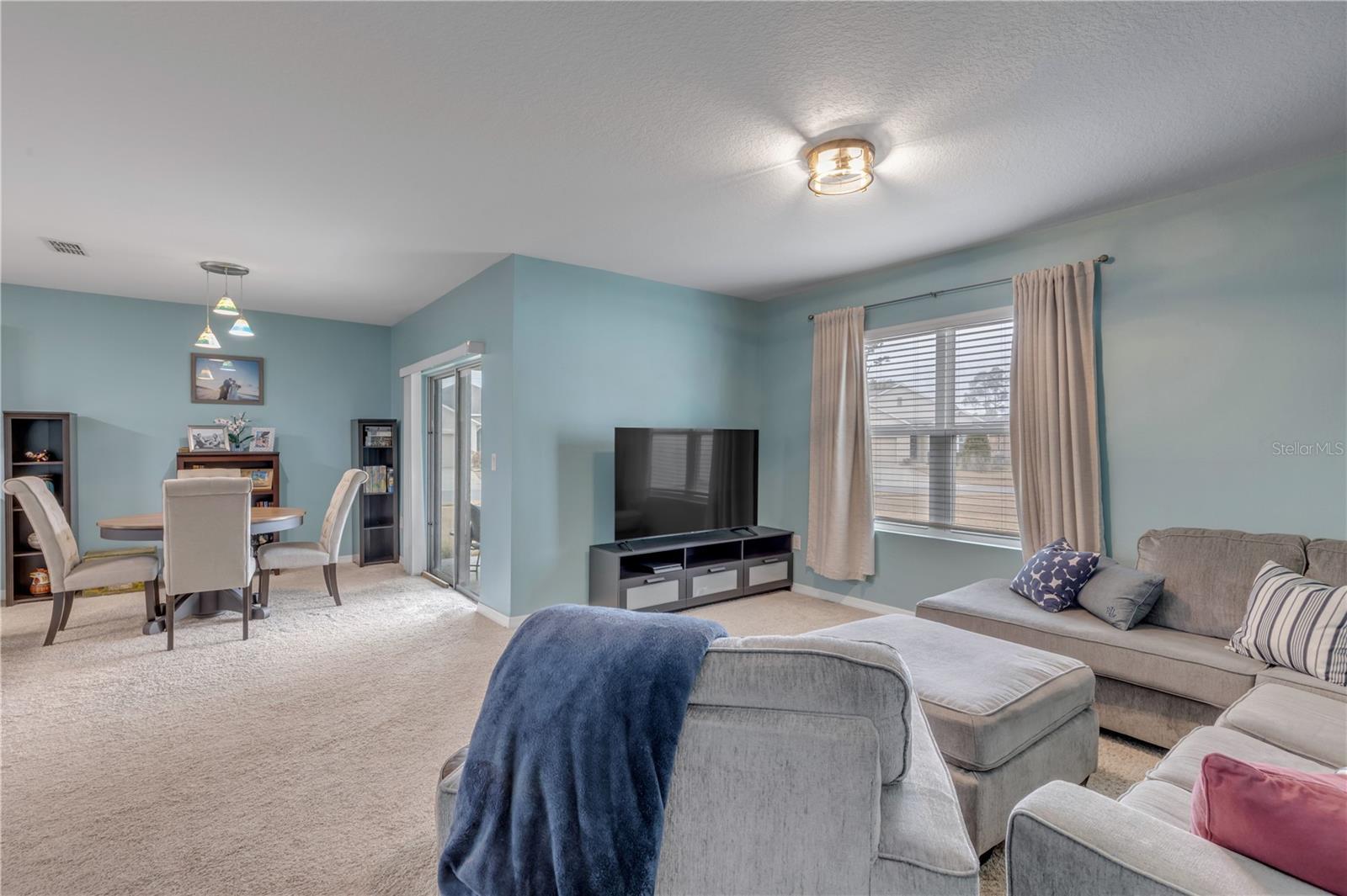 Image 11 of 32 For 402 Pink Coral Lane