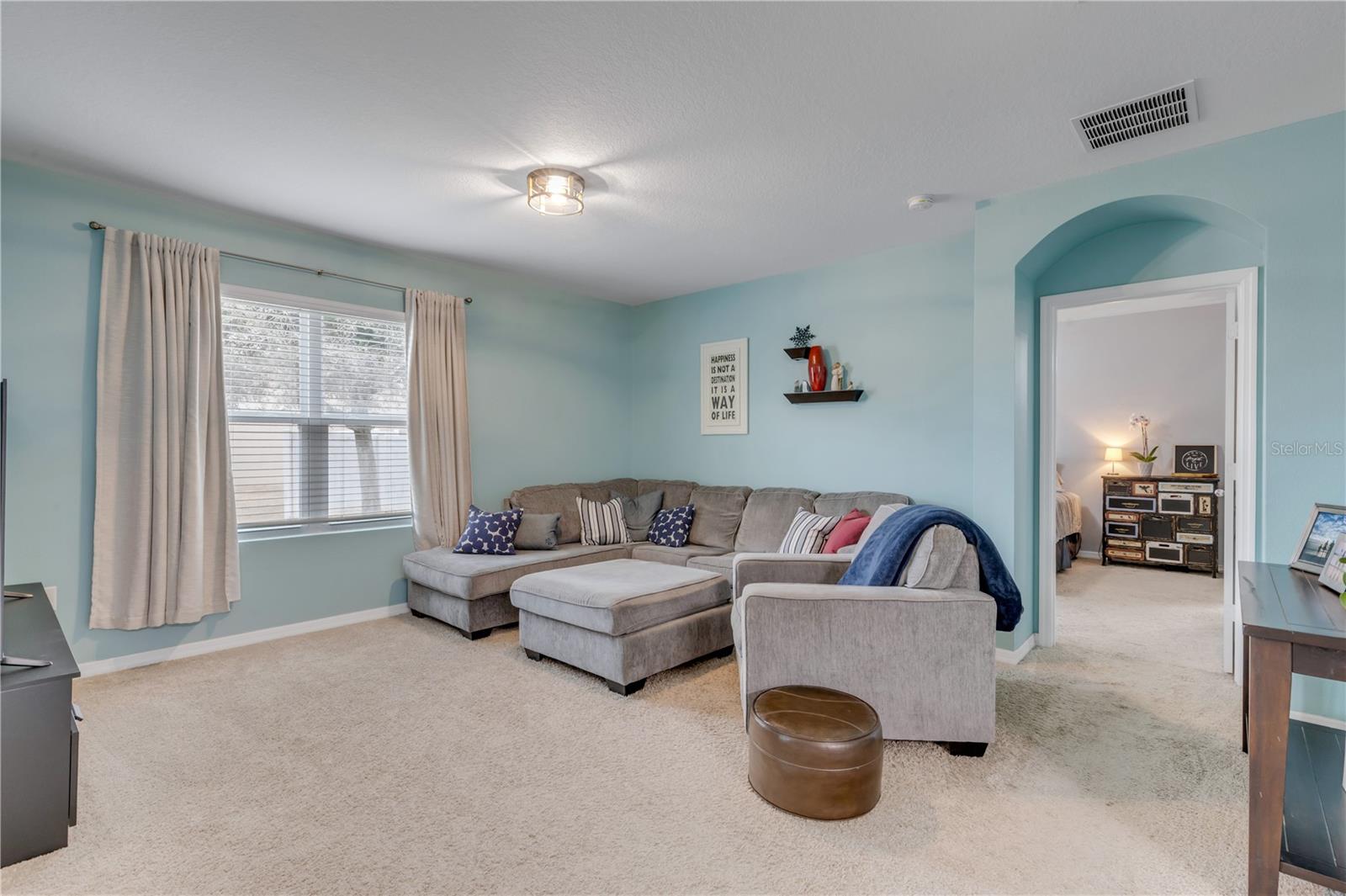 Image 12 of 32 For 402 Pink Coral Lane