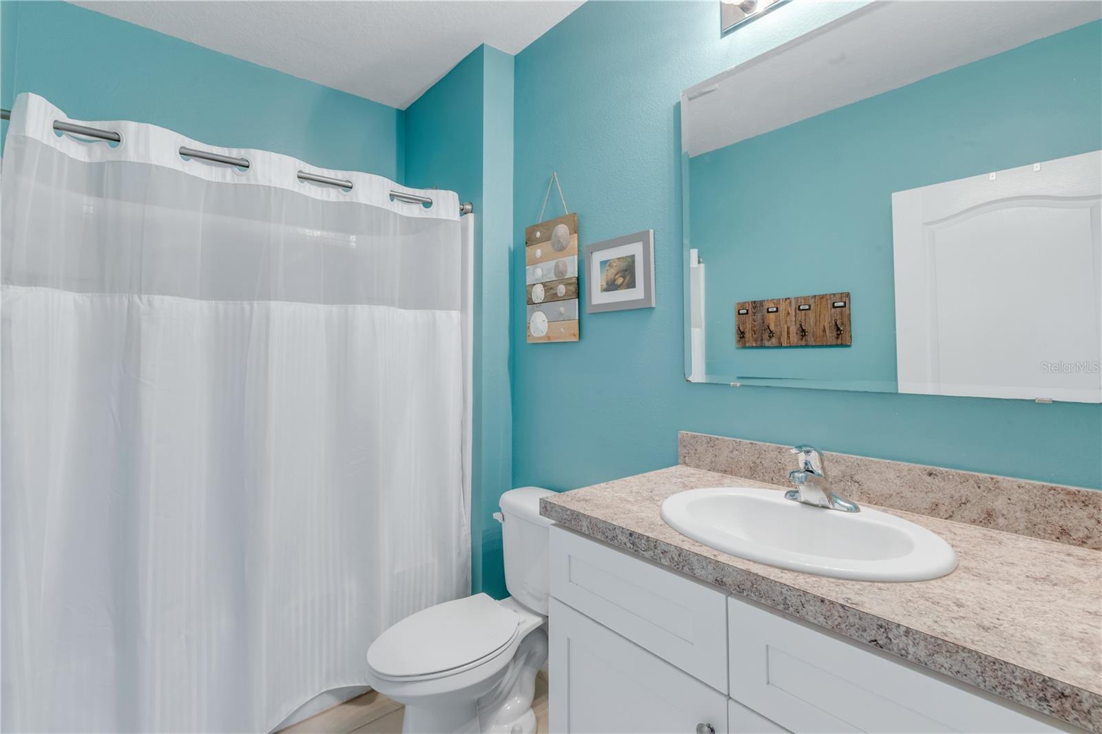 Image 21 of 32 For 402 Pink Coral Lane