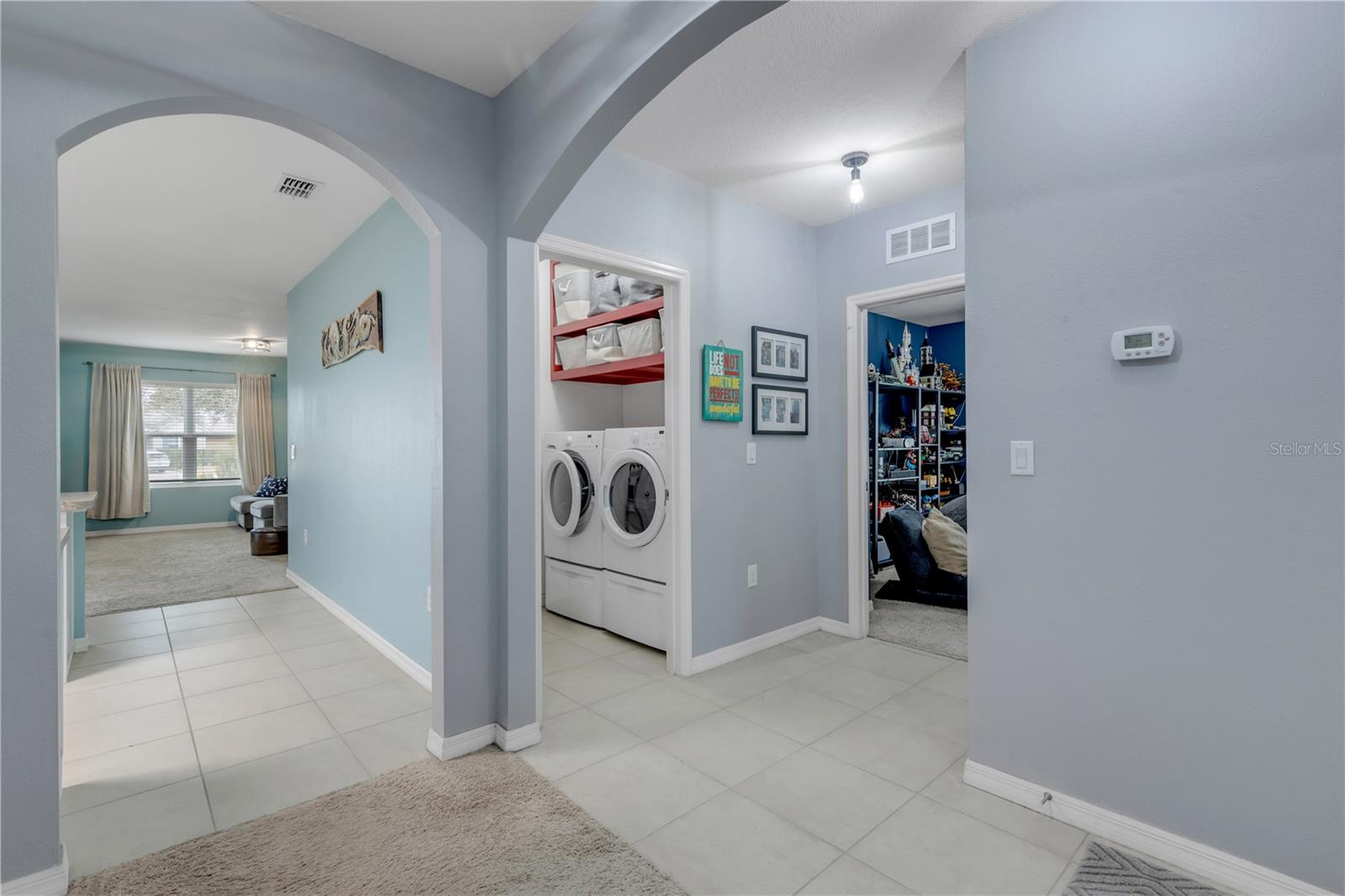 Image 27 of 32 For 402 Pink Coral Lane