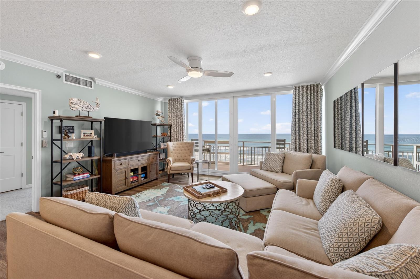 Image 10 of 41 For 4381 Atlantic Avenue 703