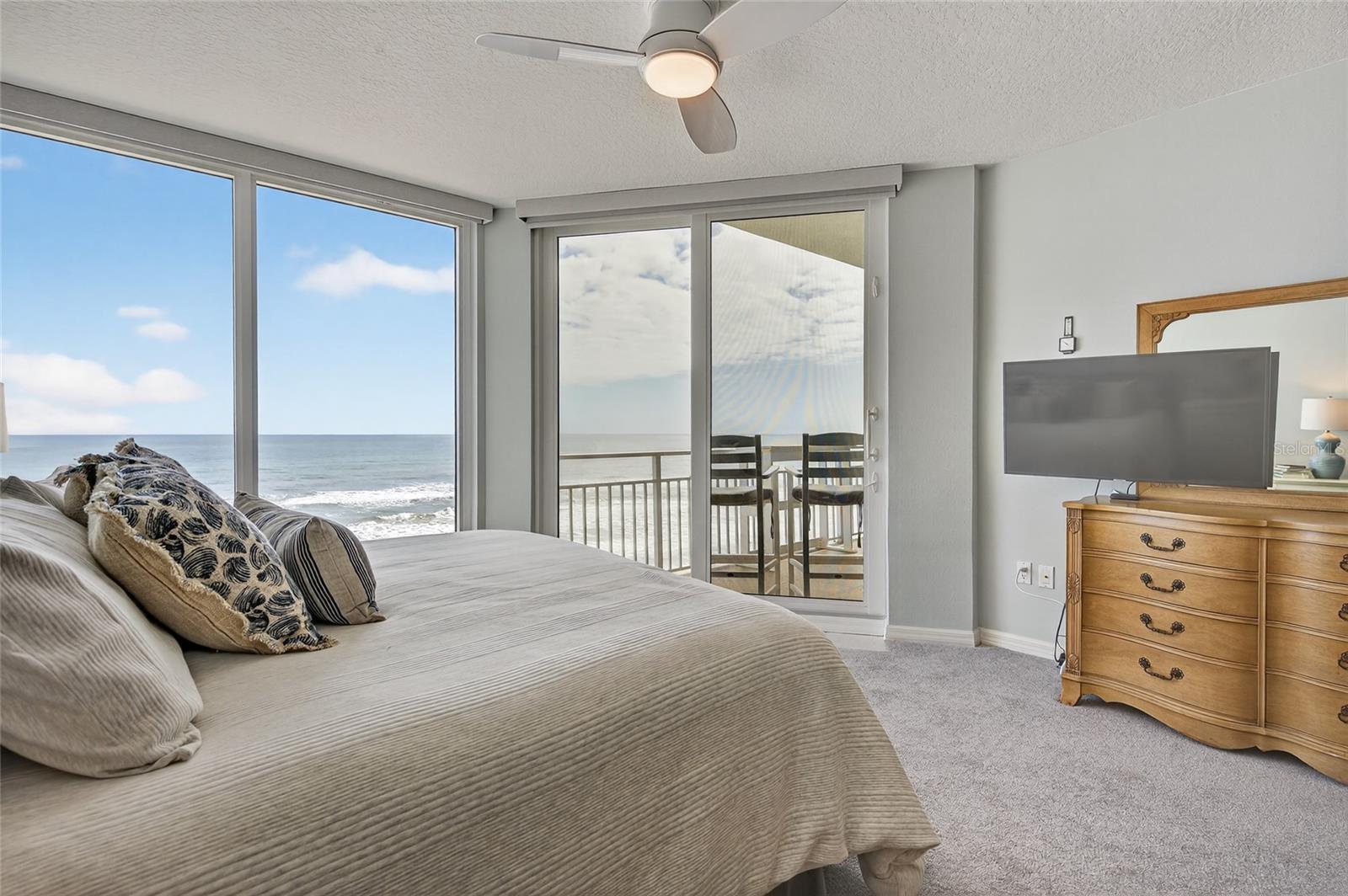 Image 12 of 41 For 4381 Atlantic Avenue 703