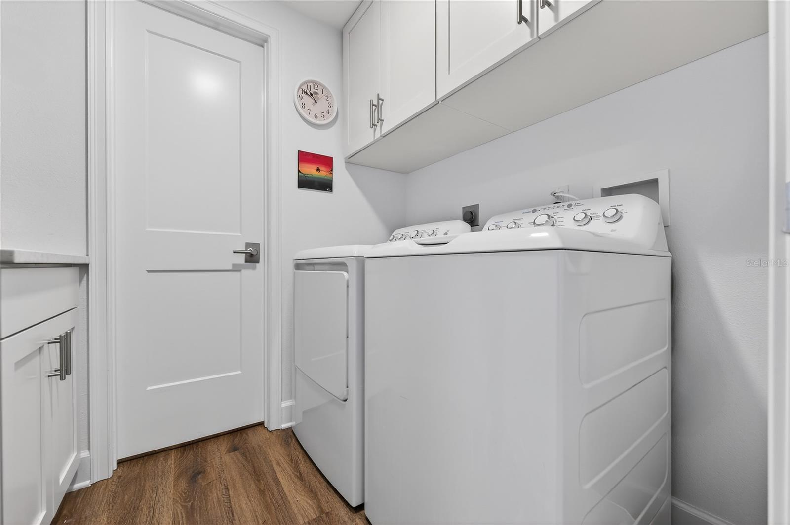 Image 28 of 41 For 4381 Atlantic Avenue 703