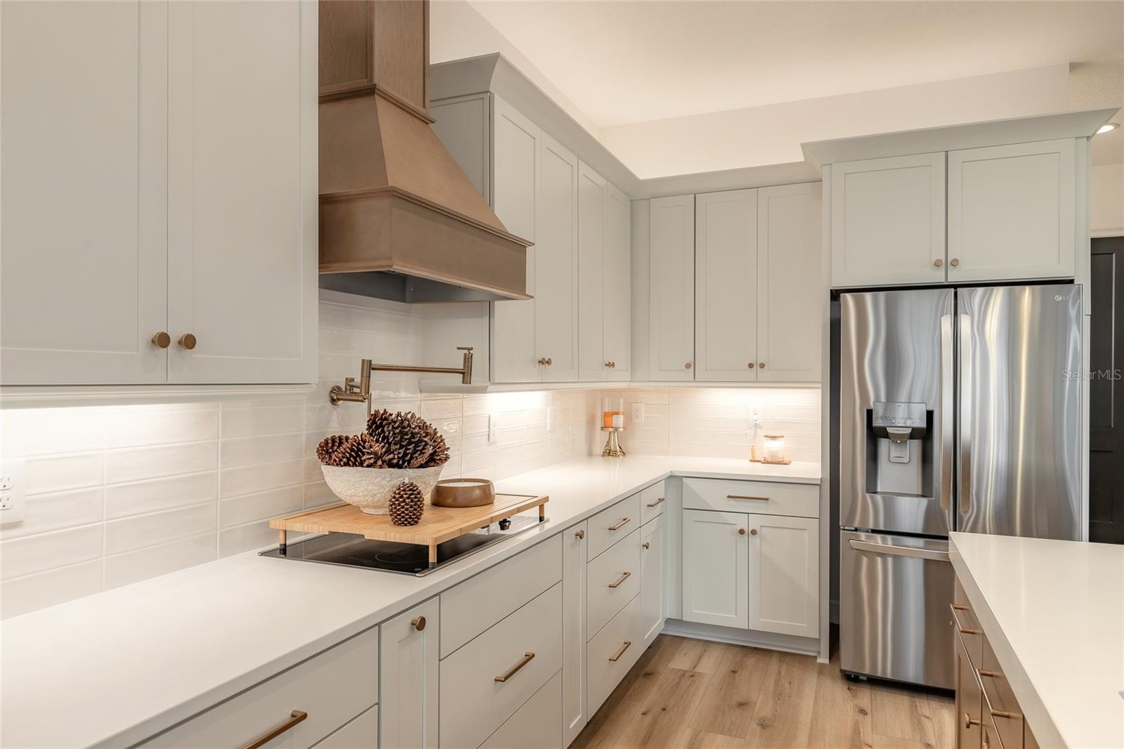 Image 10 of 91 For 6402 Limmerick Lane