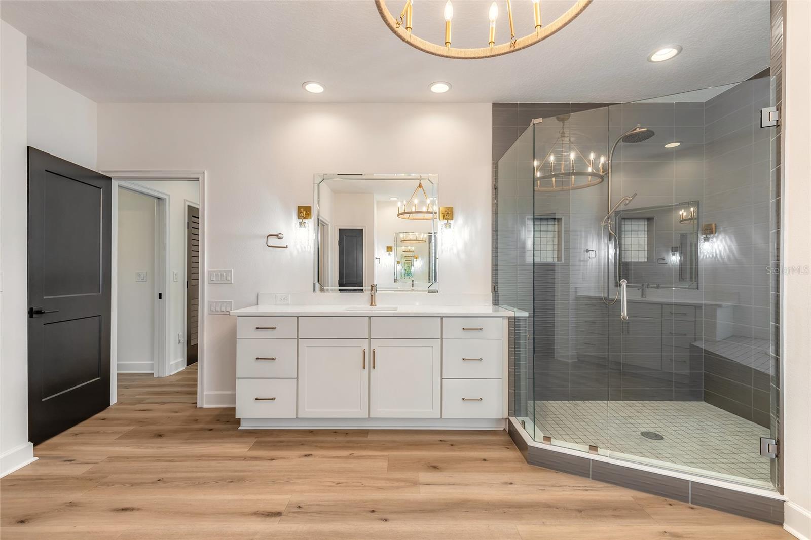 Image 28 of 91 For 6402 Limmerick Lane