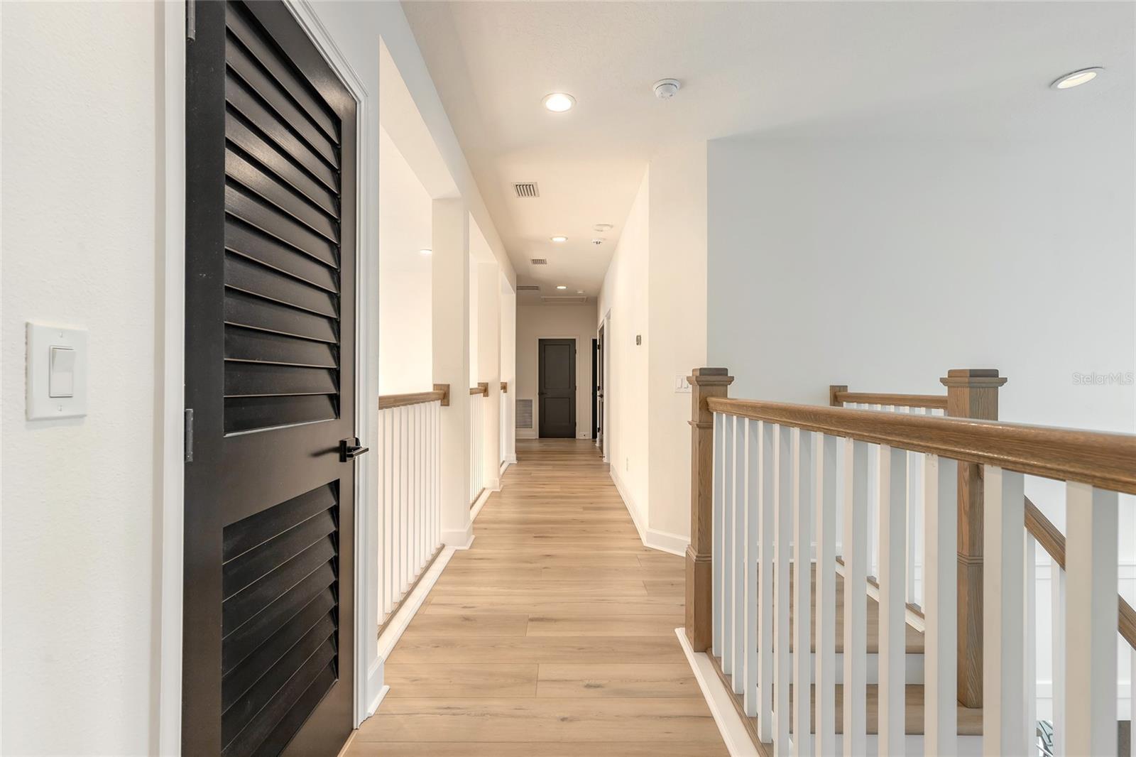 Image 40 of 91 For 6402 Limmerick Lane