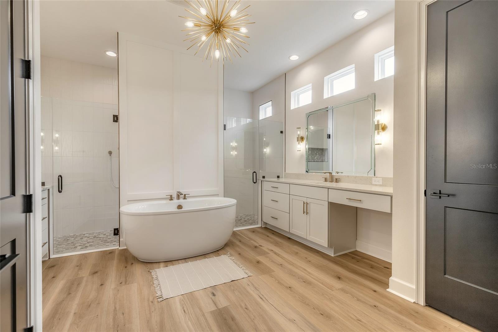 Image 54 of 91 For 6402 Limmerick Lane