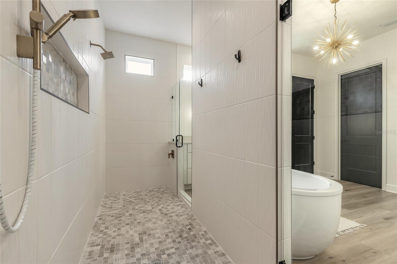 Image 58 of 91 For 6402 Limmerick Lane