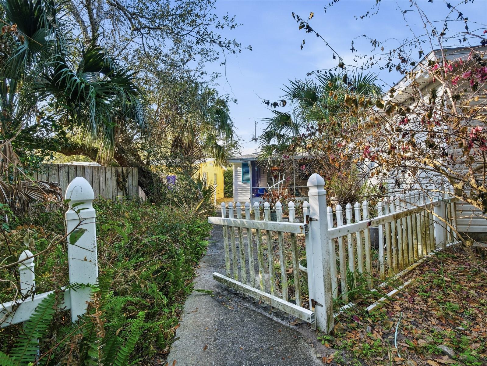 Image 57 of 59 For 813 11th Avenue