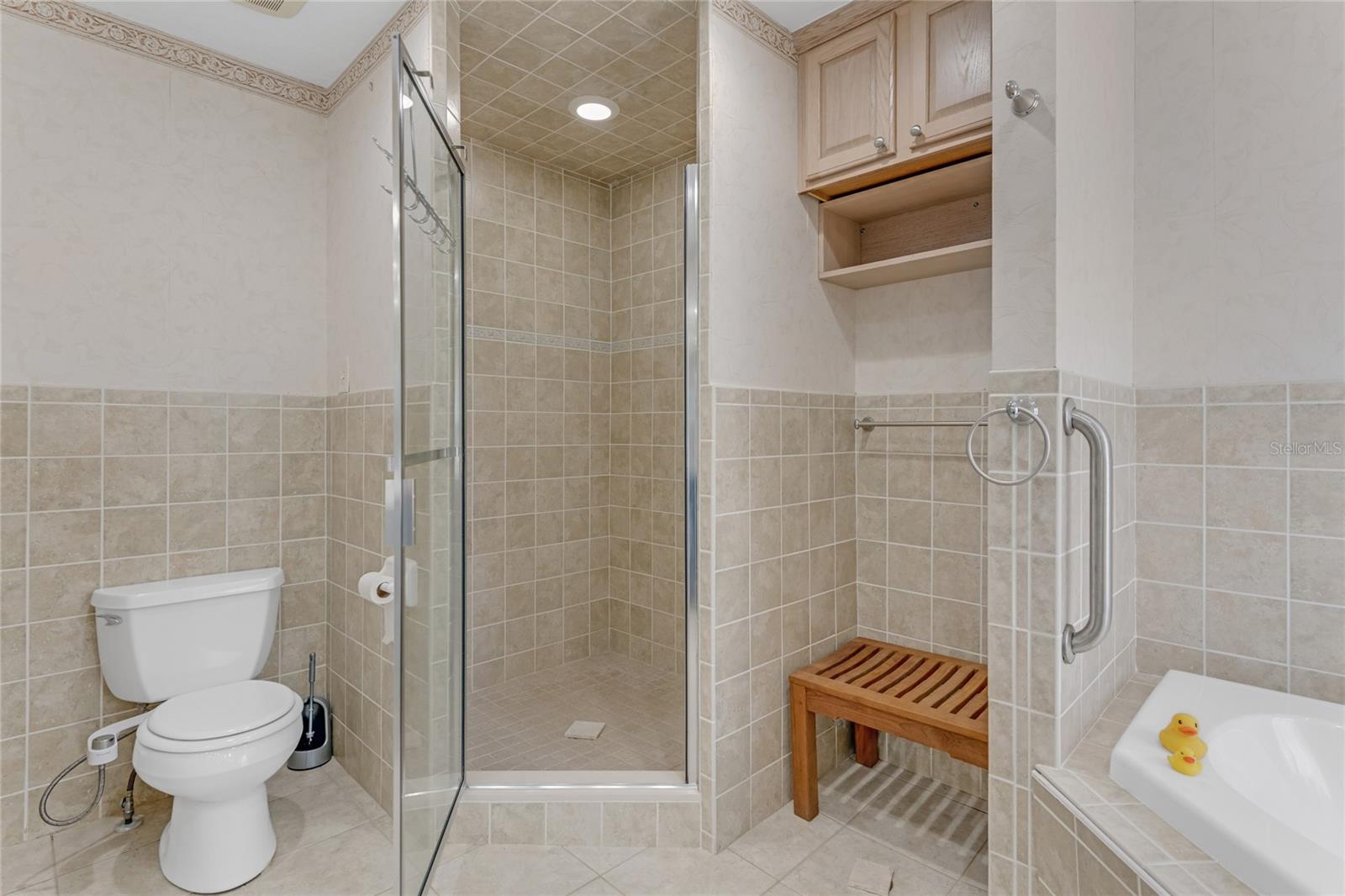 Image 20 of 38 For 3326 Peninsula Drive