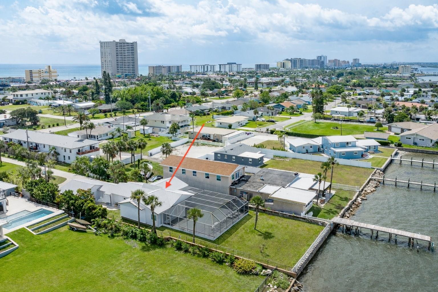 Image 3 of 38 For 3326 Peninsula Drive