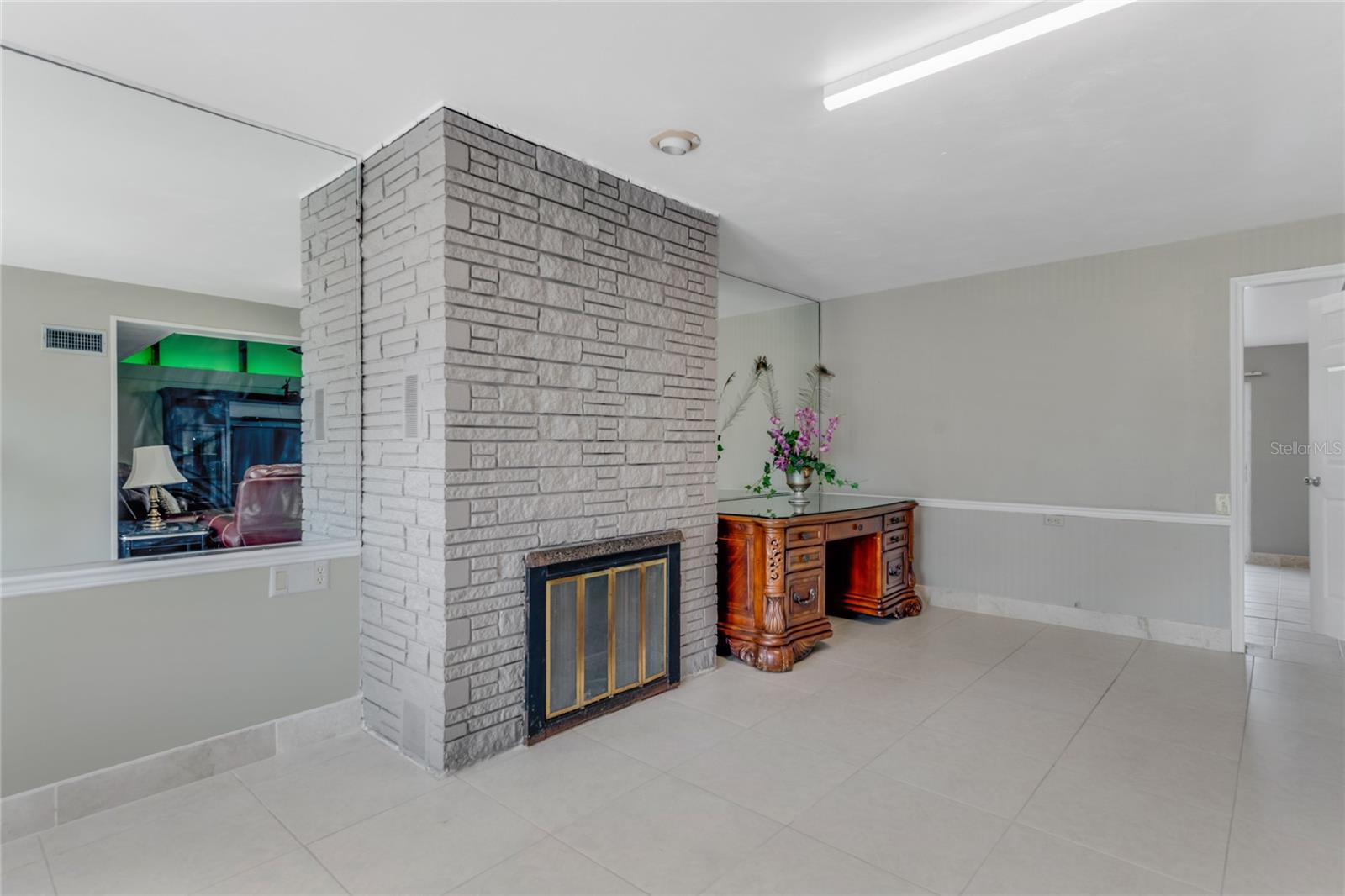 Image 7 of 38 For 3326 Peninsula Drive