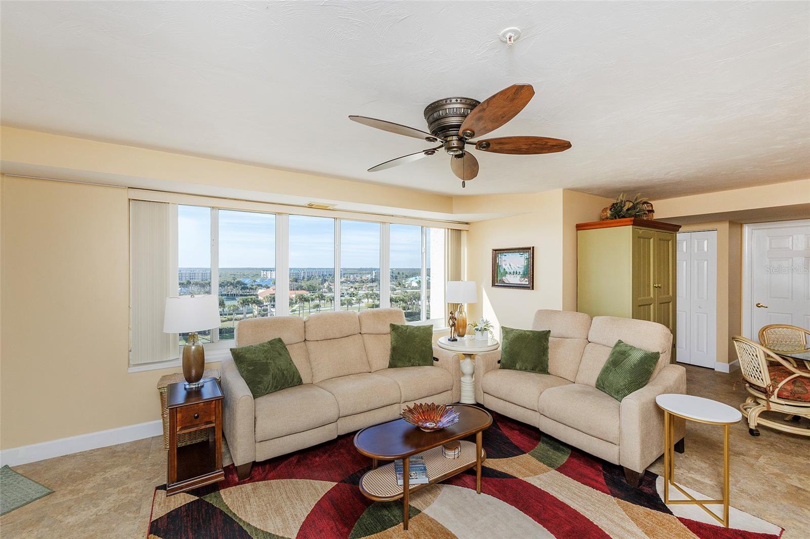 Image 44 of 64 For 4631 Atlantic Avenue 8601