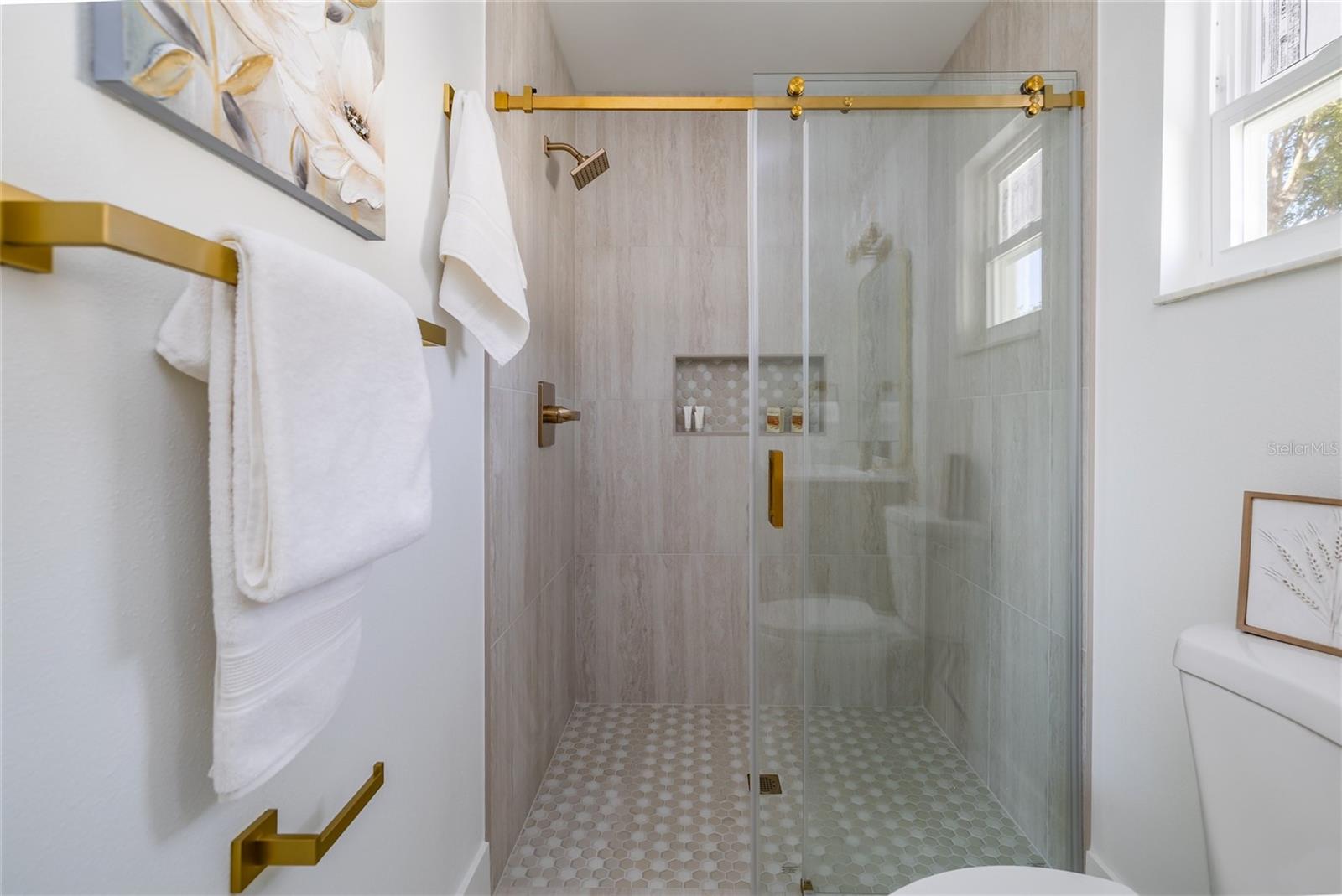 Image 19 of 32 For 172 Brandy Hills Drive