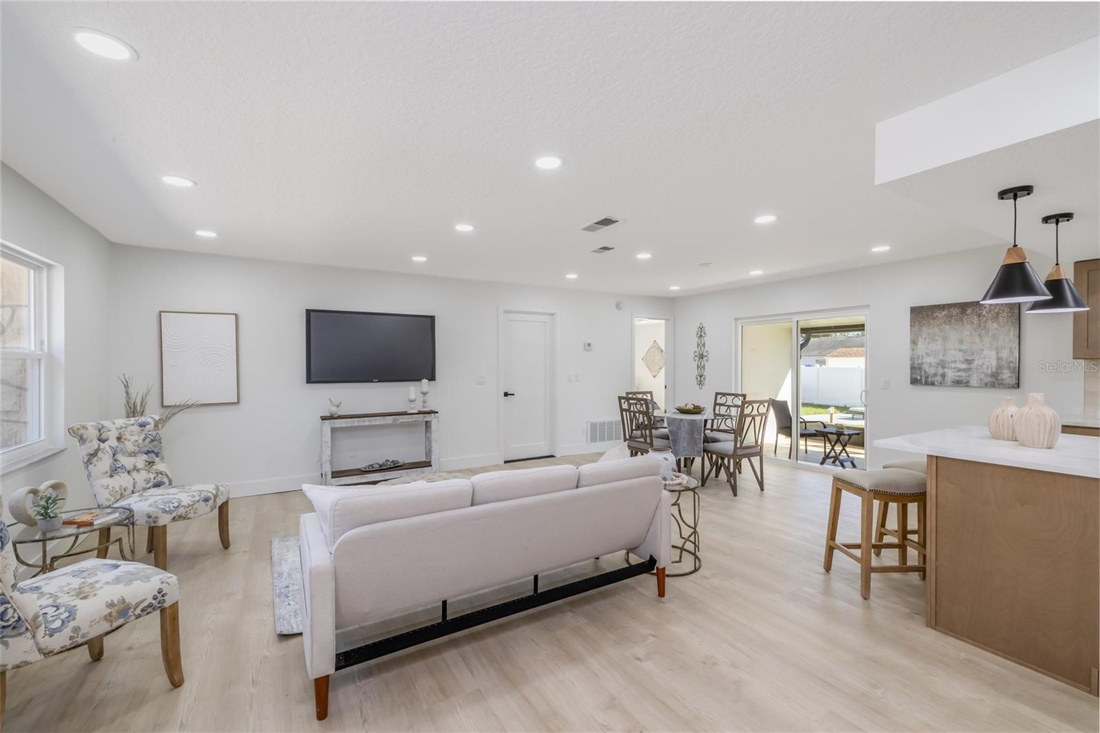 Image 8 of 32 For 172 Brandy Hills Drive