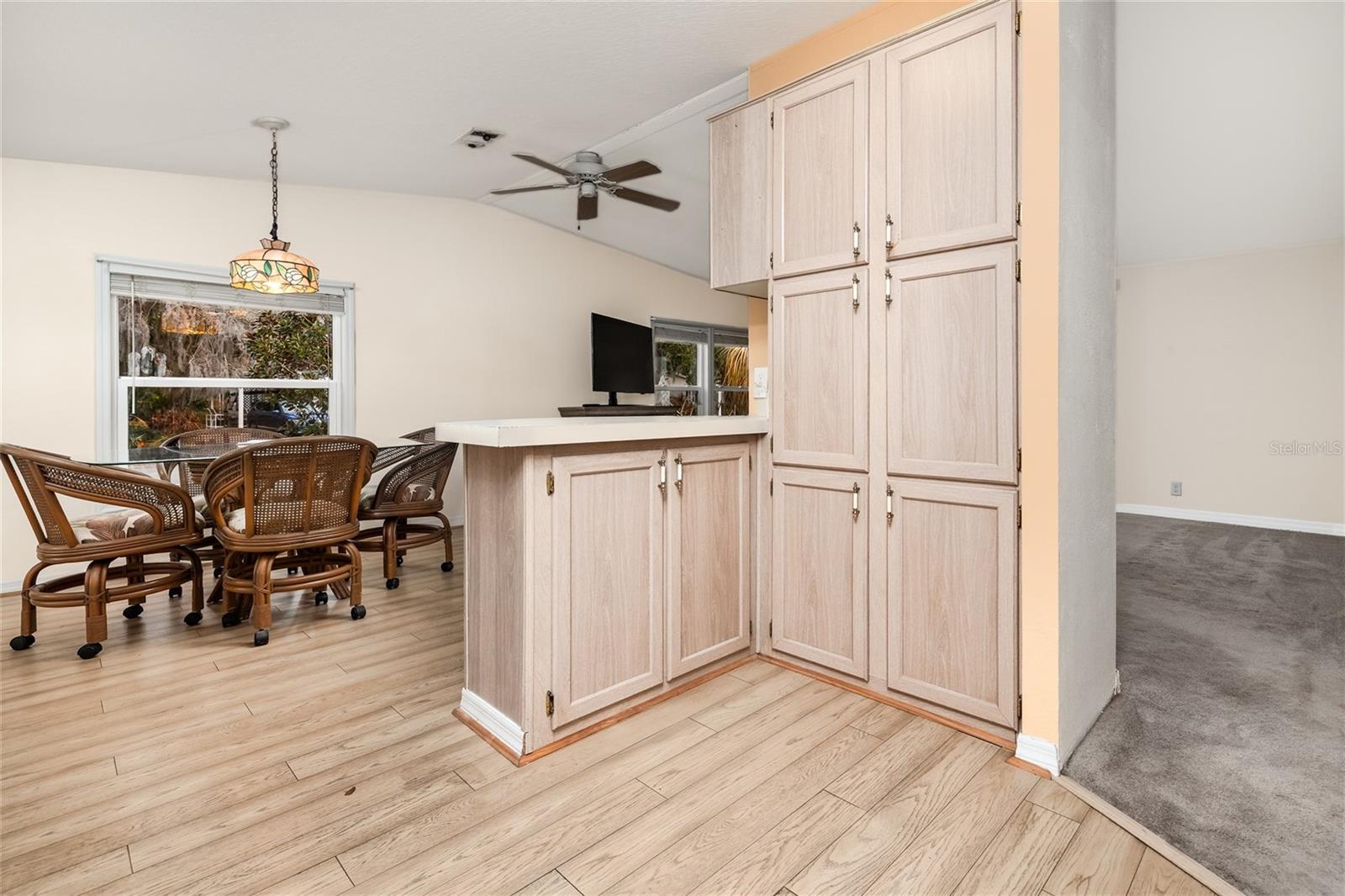 Image 7 of 45 For 522 Starboard Avenue