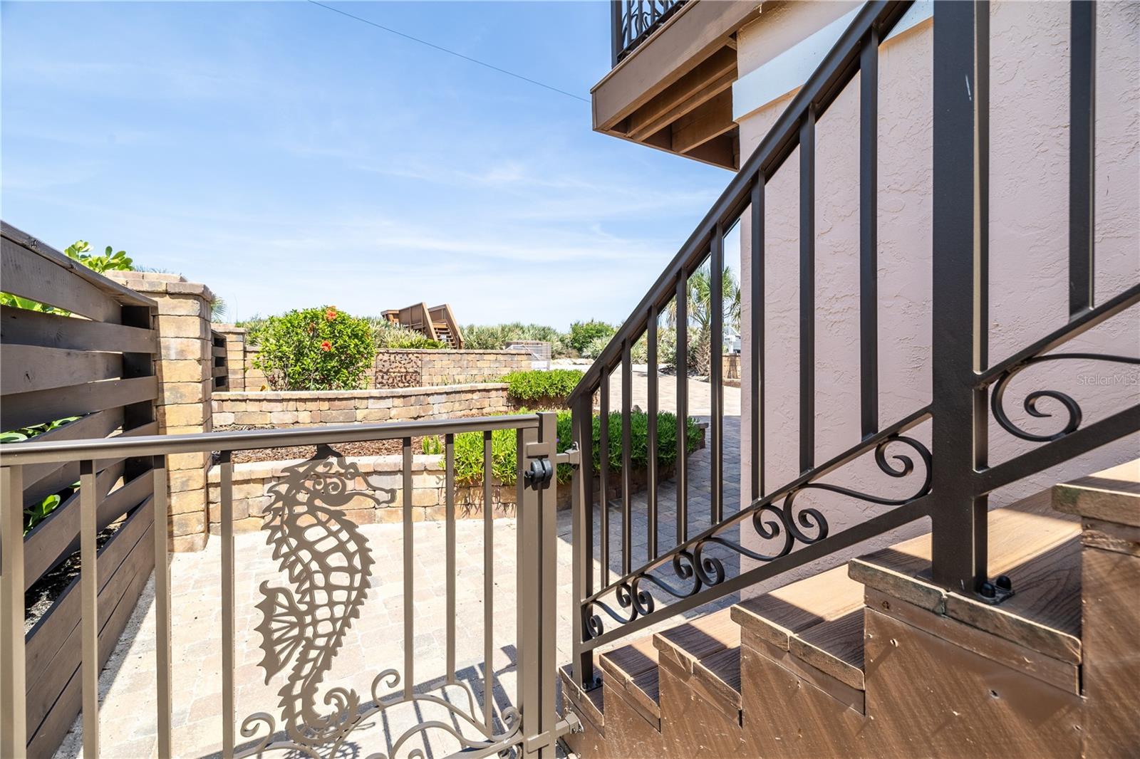 Image 38 of 51 For 6260 Atlantic Avenue