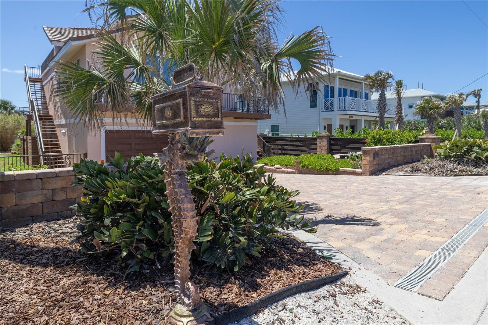 Image 39 of 51 For 6260 Atlantic Avenue