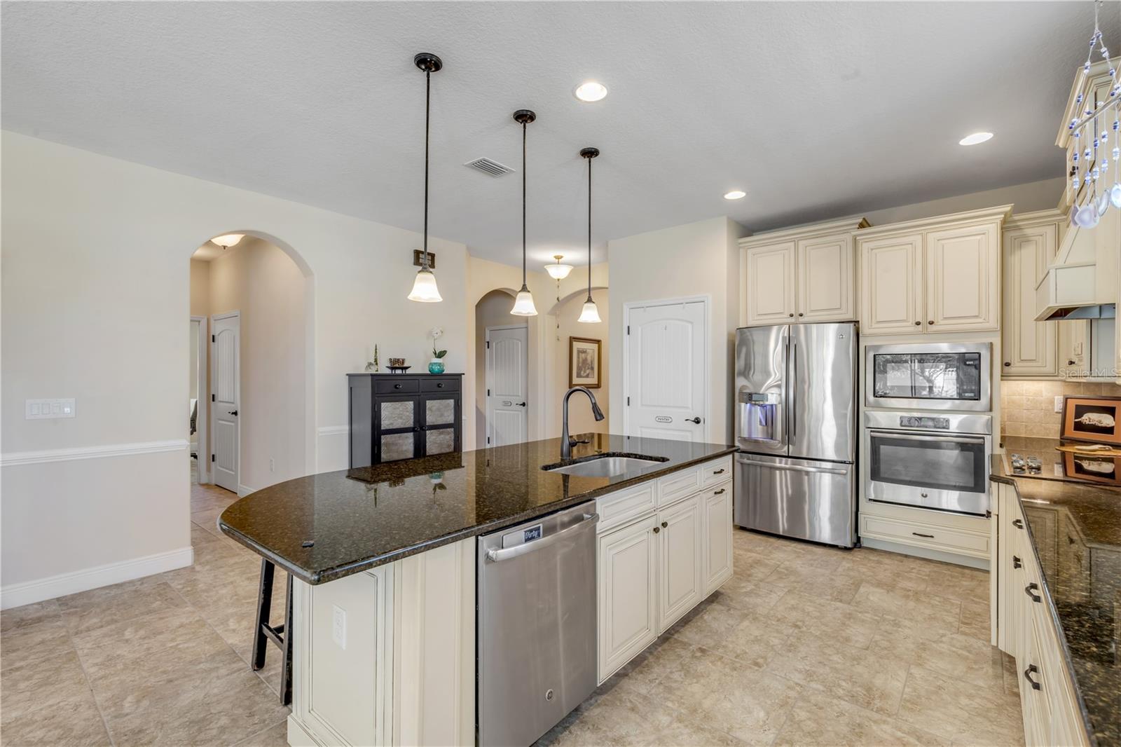 Image 14 of 57 For 3365 Luna Bella Lane