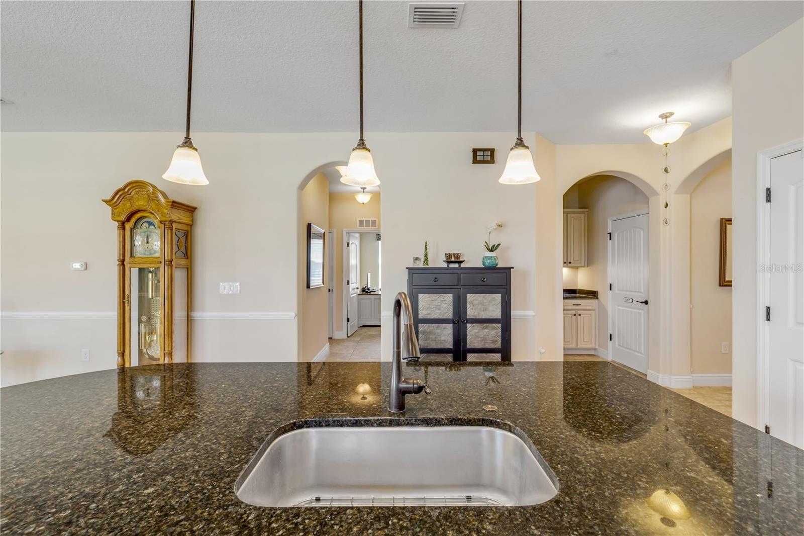 Image 20 of 57 For 3365 Luna Bella Lane