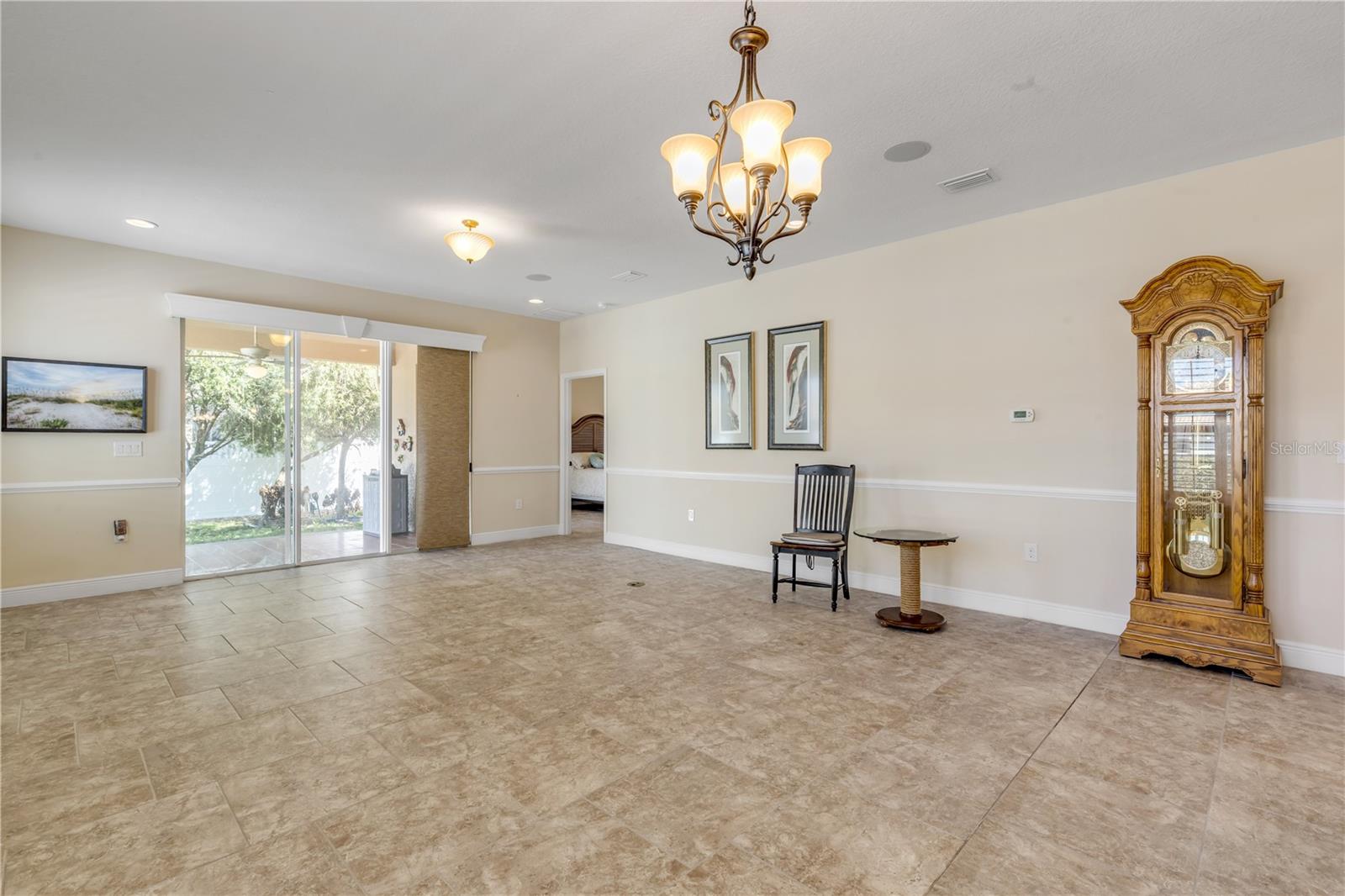 Image 21 of 57 For 3365 Luna Bella Lane