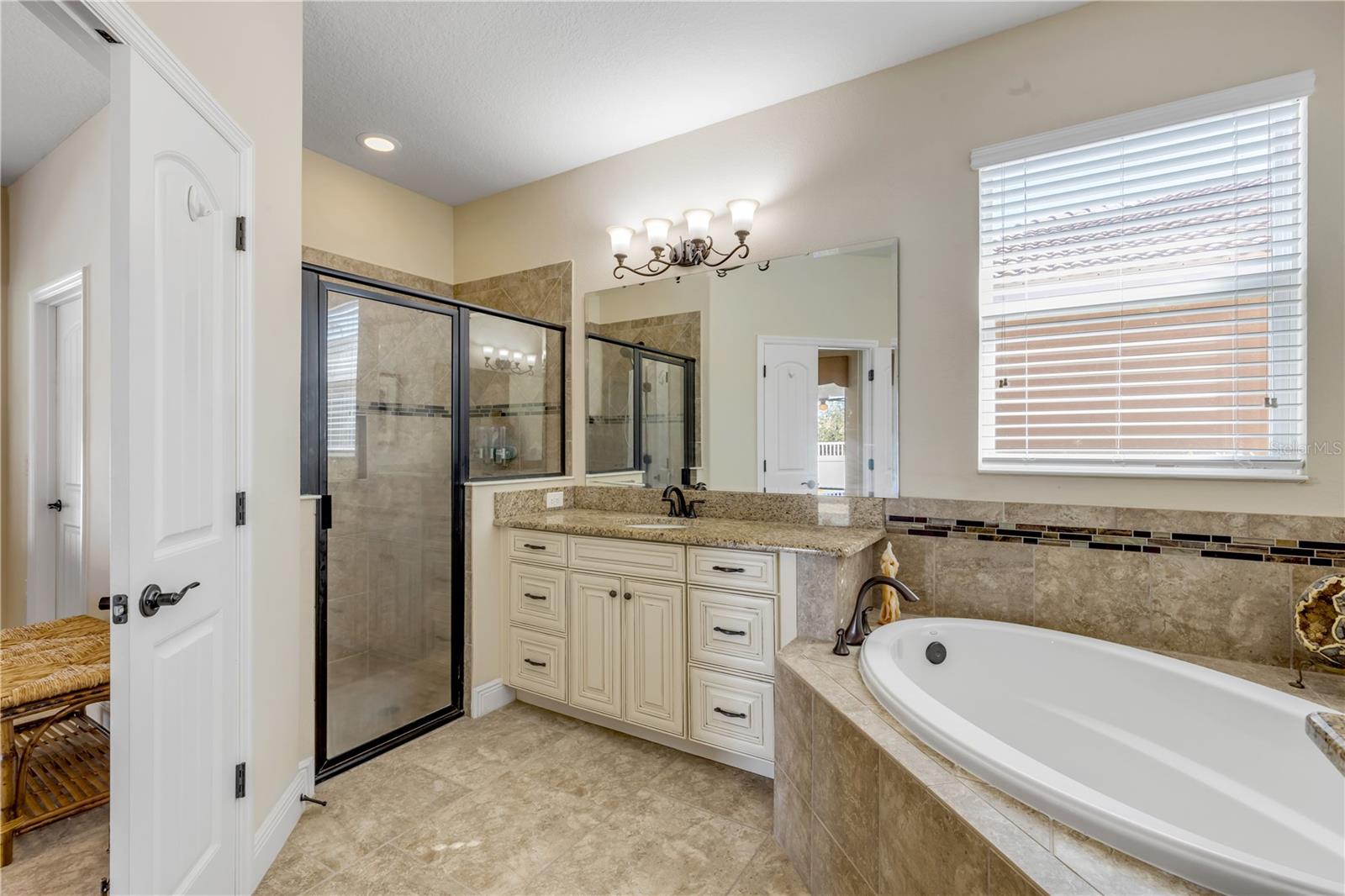 Image 29 of 57 For 3365 Luna Bella Lane