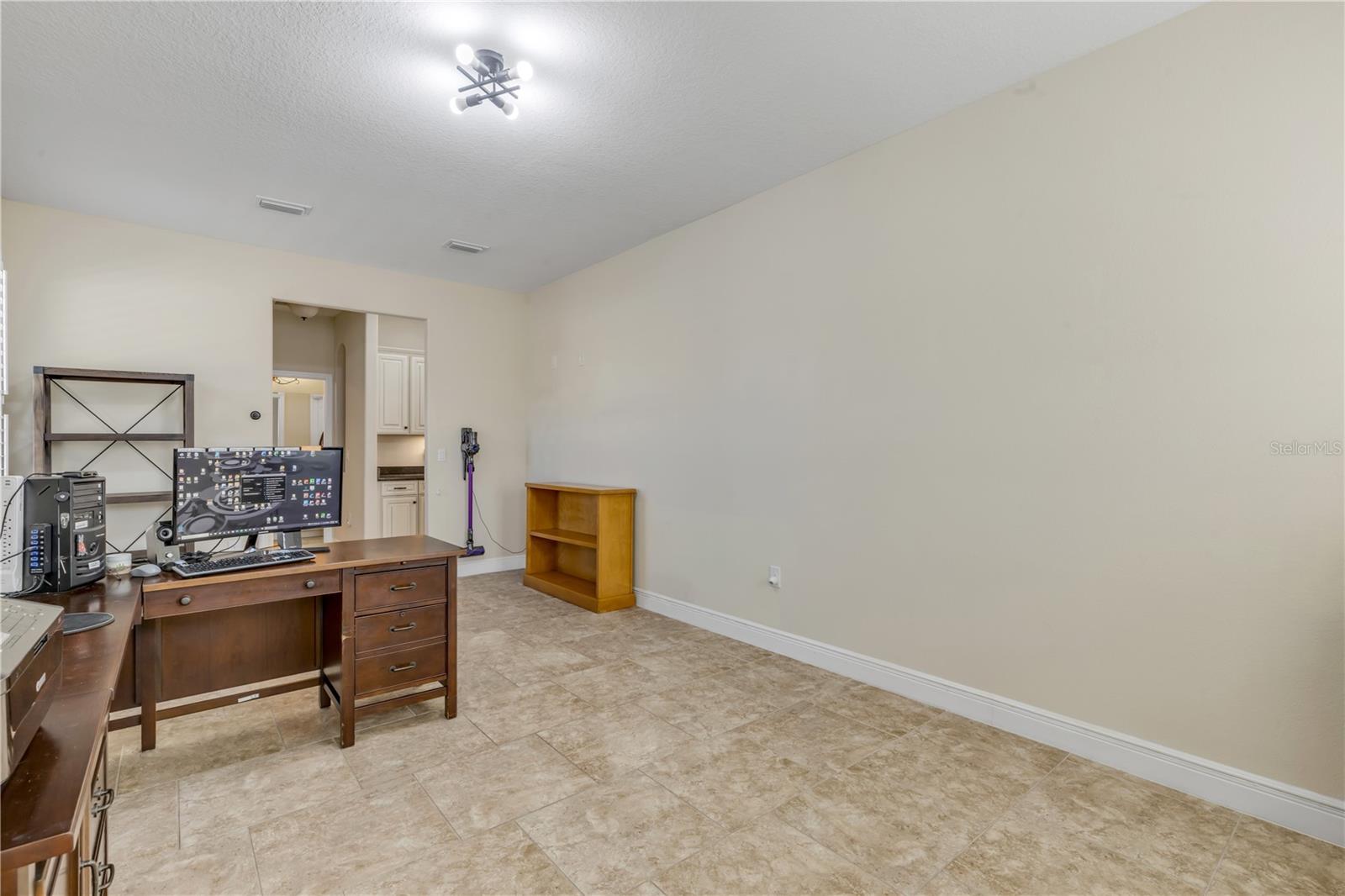 Image 40 of 57 For 3365 Luna Bella Lane