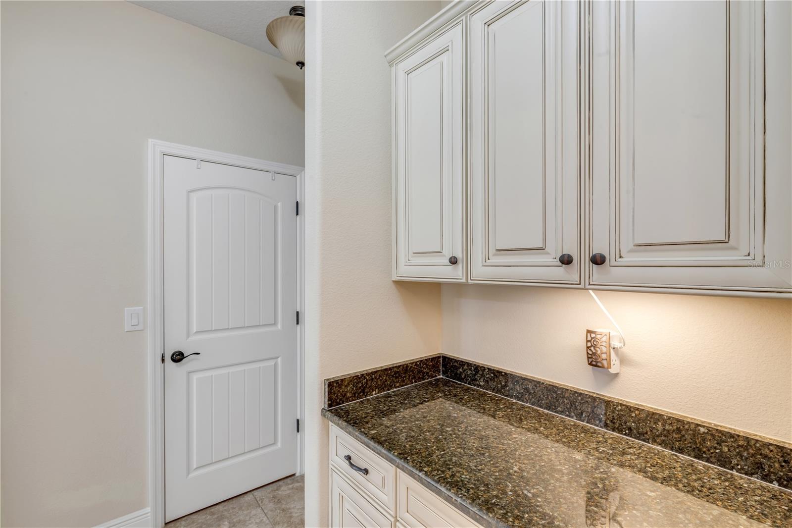 Image 44 of 57 For 3365 Luna Bella Lane