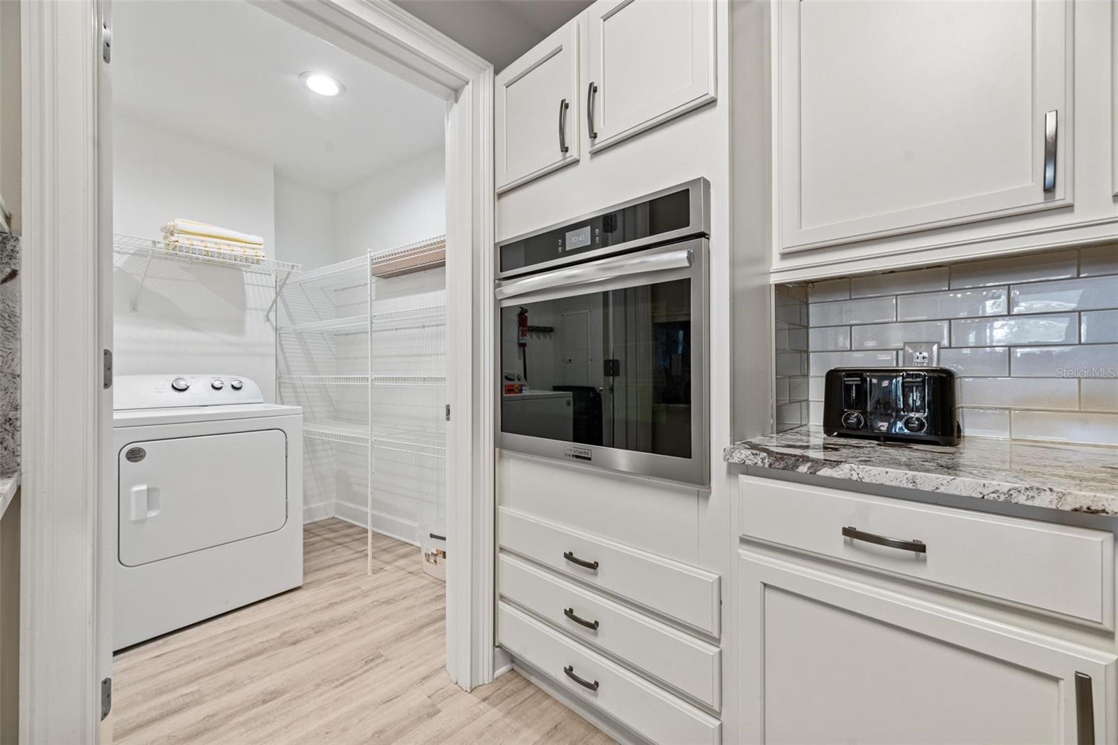 Image 15 of 46 For 102 Yacht Harbor Drive 176