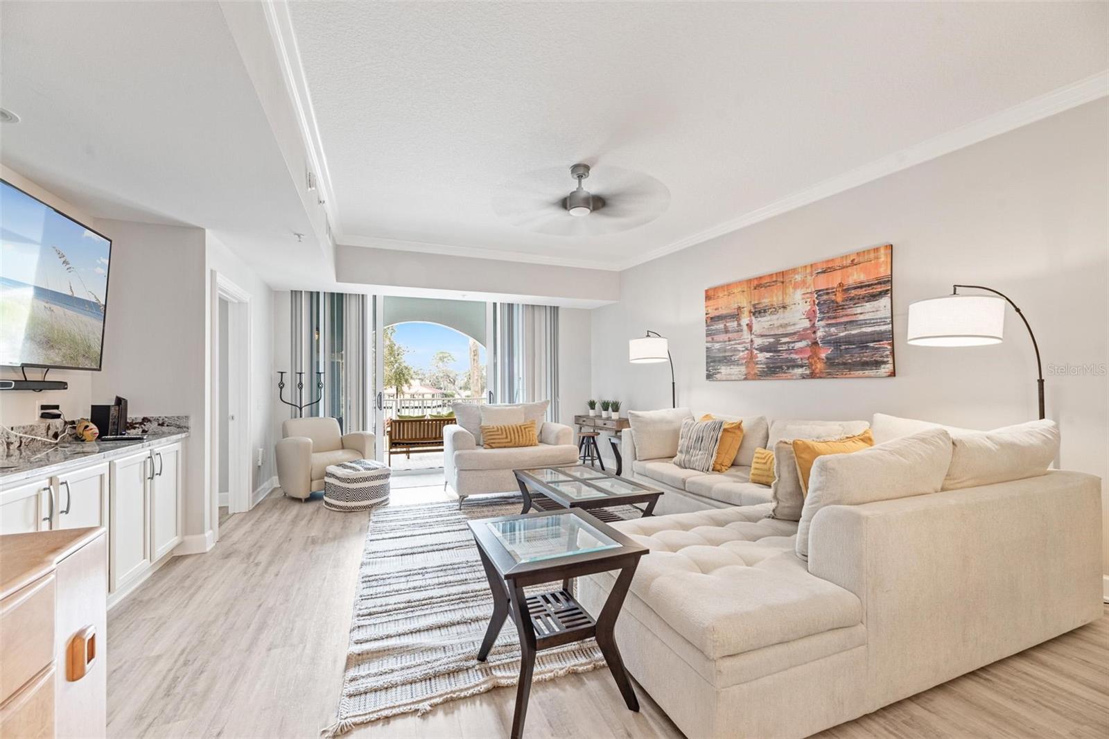 Image 3 of 46 For 102 Yacht Harbor Drive 176