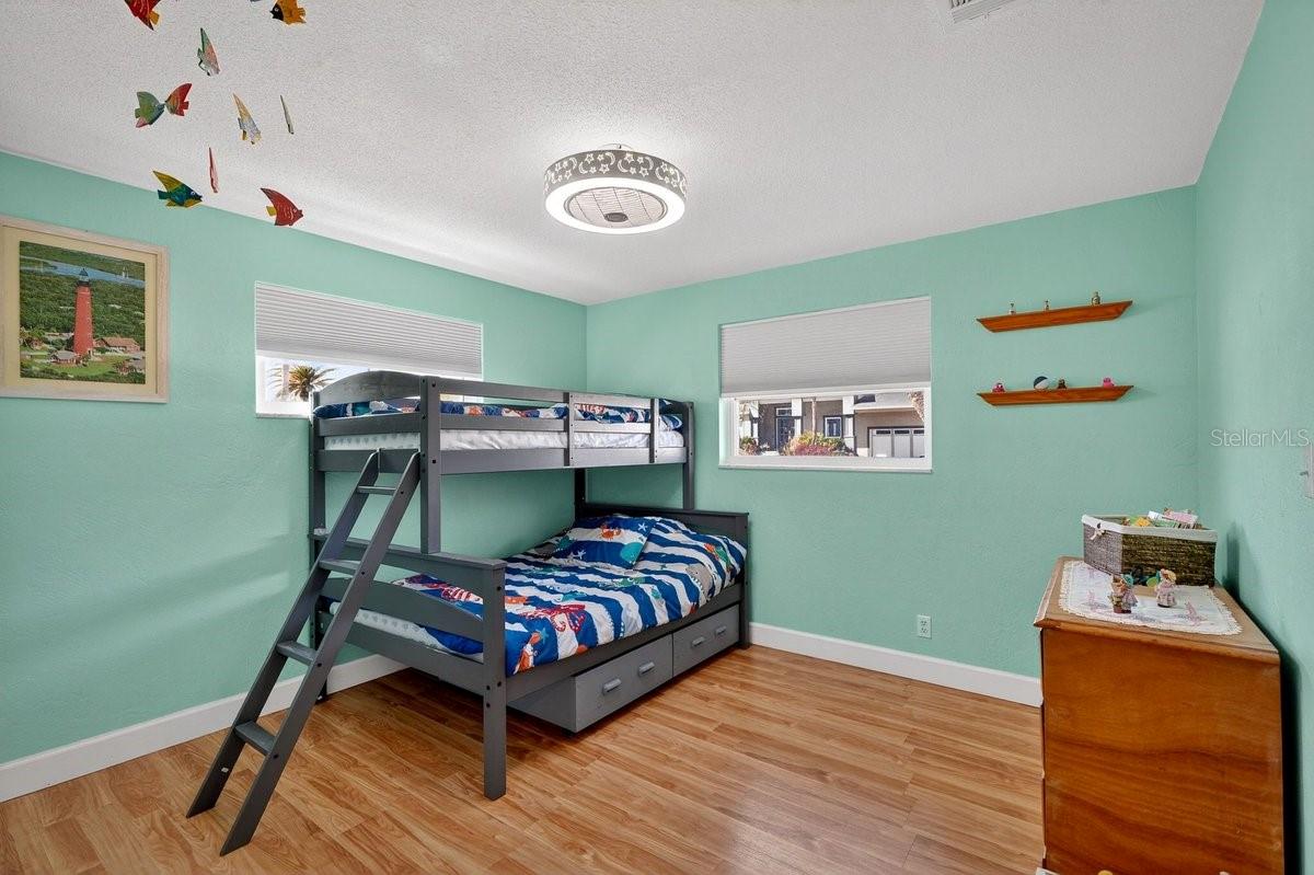 Image 21 of 67 For 119 Old Carriage Road