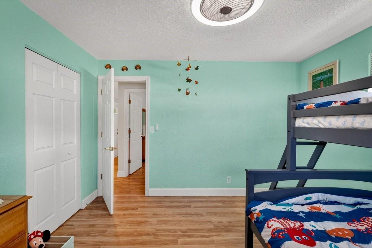 Image 22 of 67 For 119 Old Carriage Road