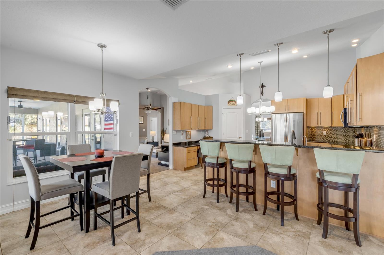 Image 21 of 64 For 1940 Halifax Drive