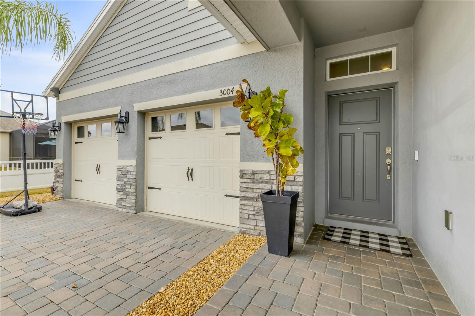 Image 12 of 62 For 3004 Borassus Drive