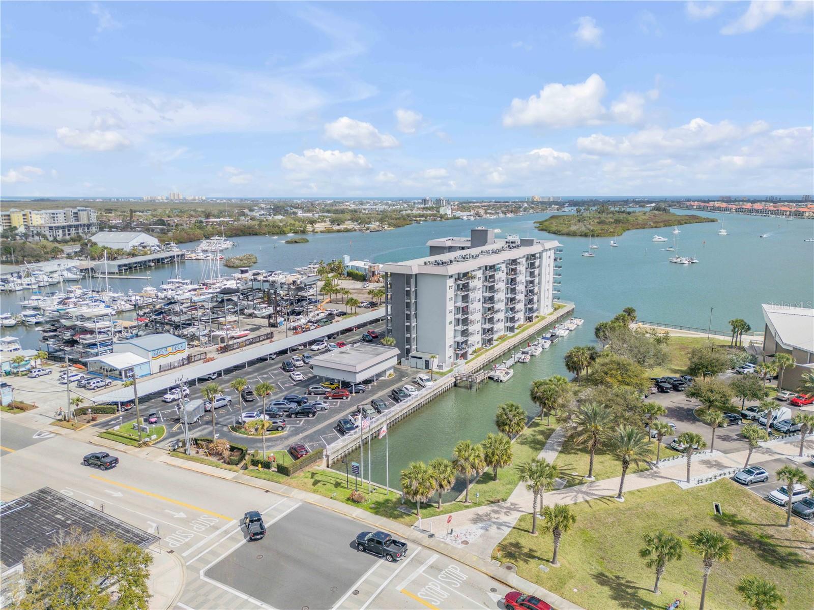 Image 8 of 37 For 101 Riverside Drive 4080