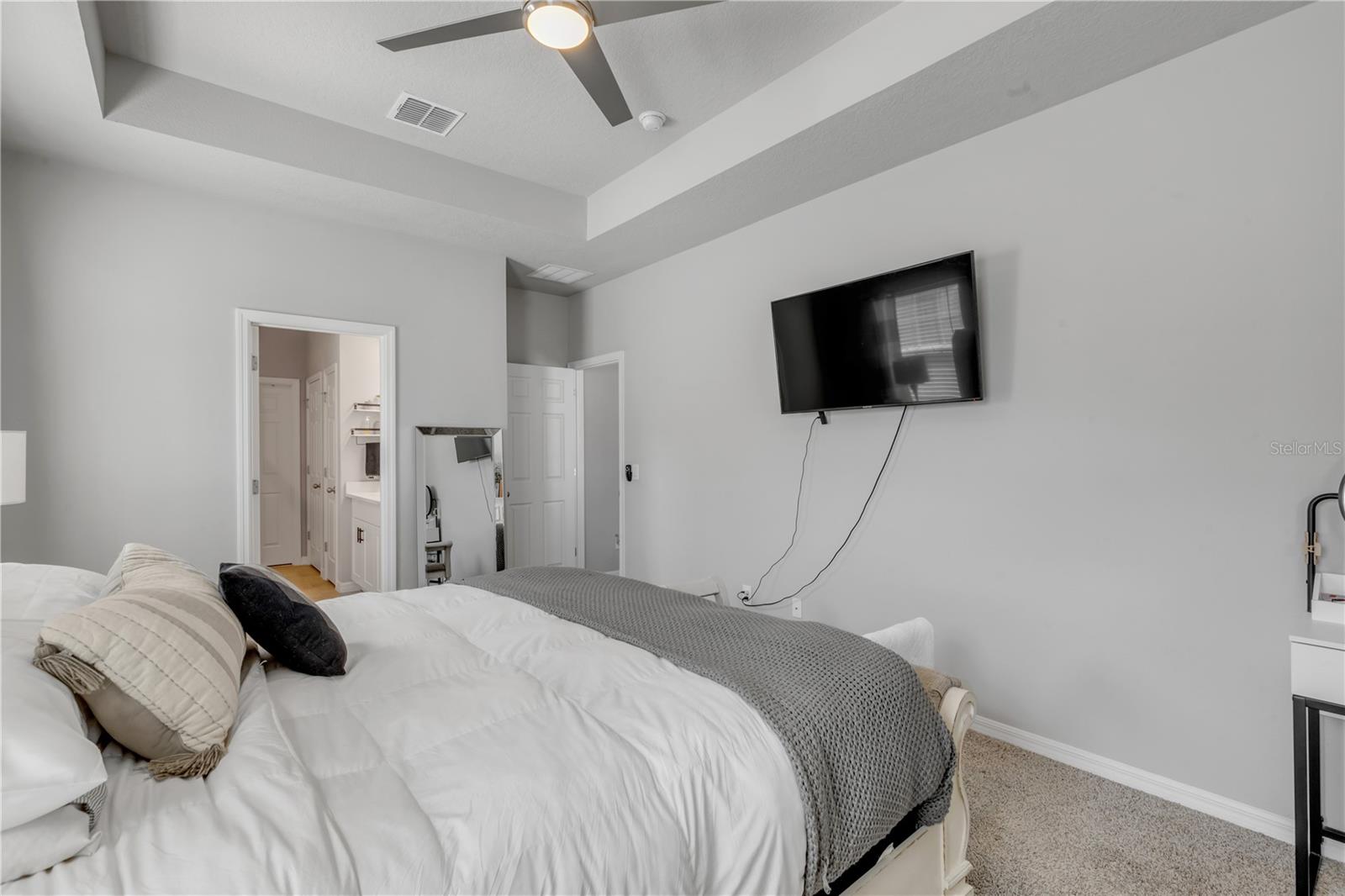 Image 35 of 72 For 413 Venetian Palms Boulevard