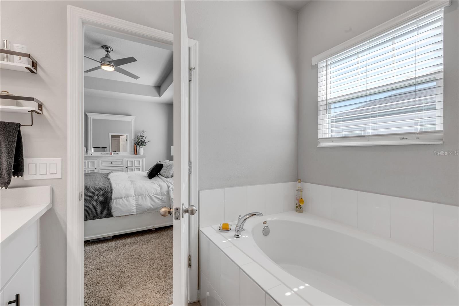 Image 39 of 72 For 413 Venetian Palms Boulevard