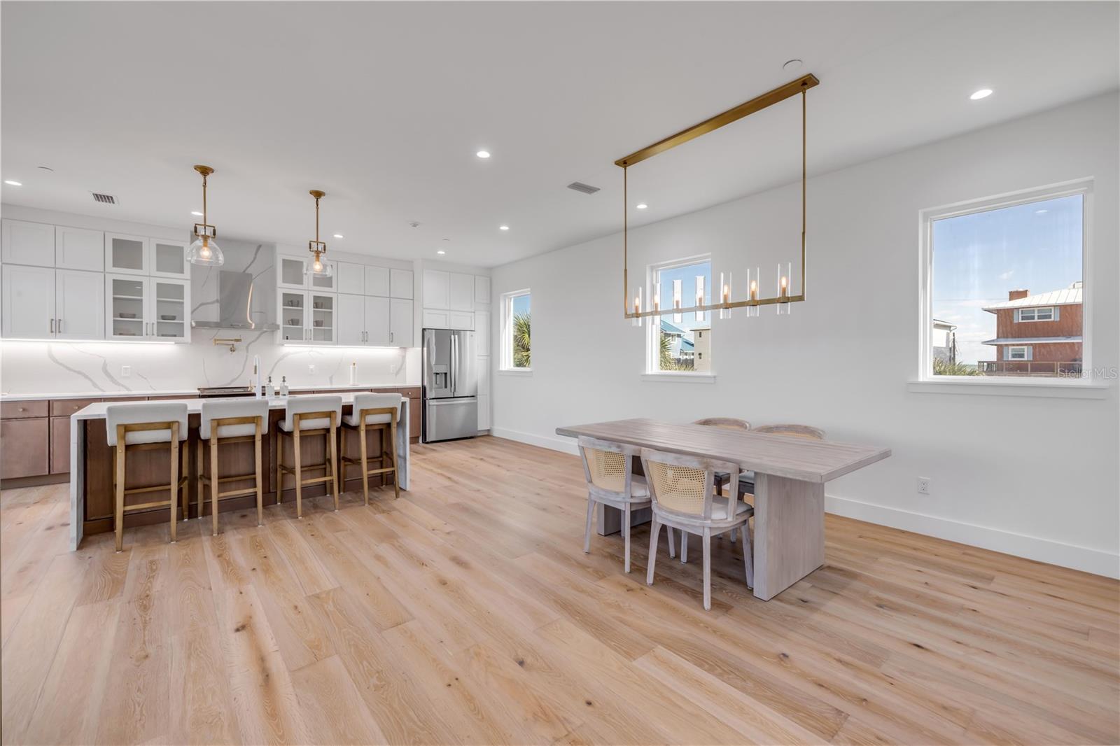 Image 13 of 70 For 6857 Turtlemound Road